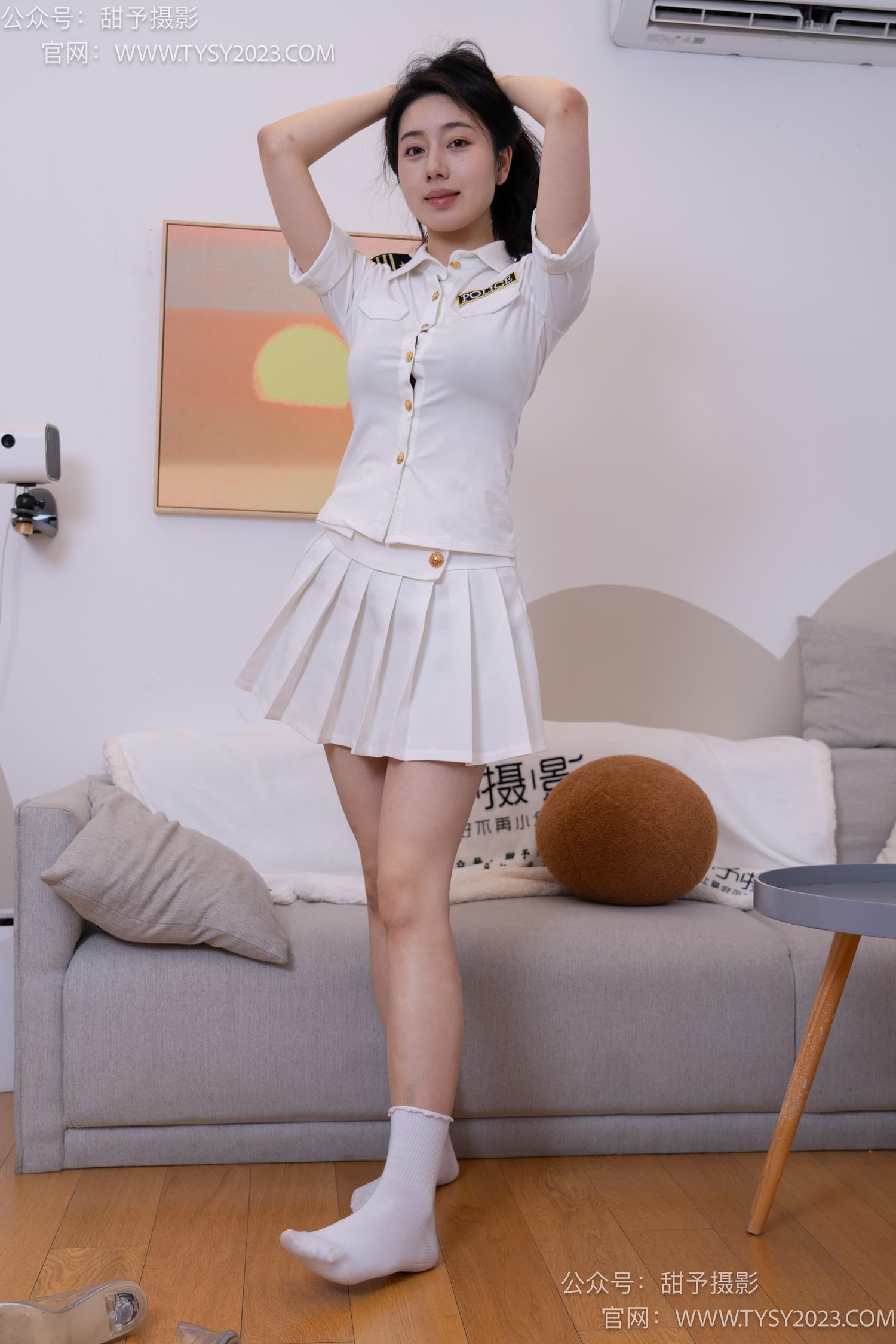 图片[27]-甜予摄影 NO.057 鱼鱼-制服、透明高跟鞋、自然穿脏白棉袜、裸足[139P] – 速更版-美库