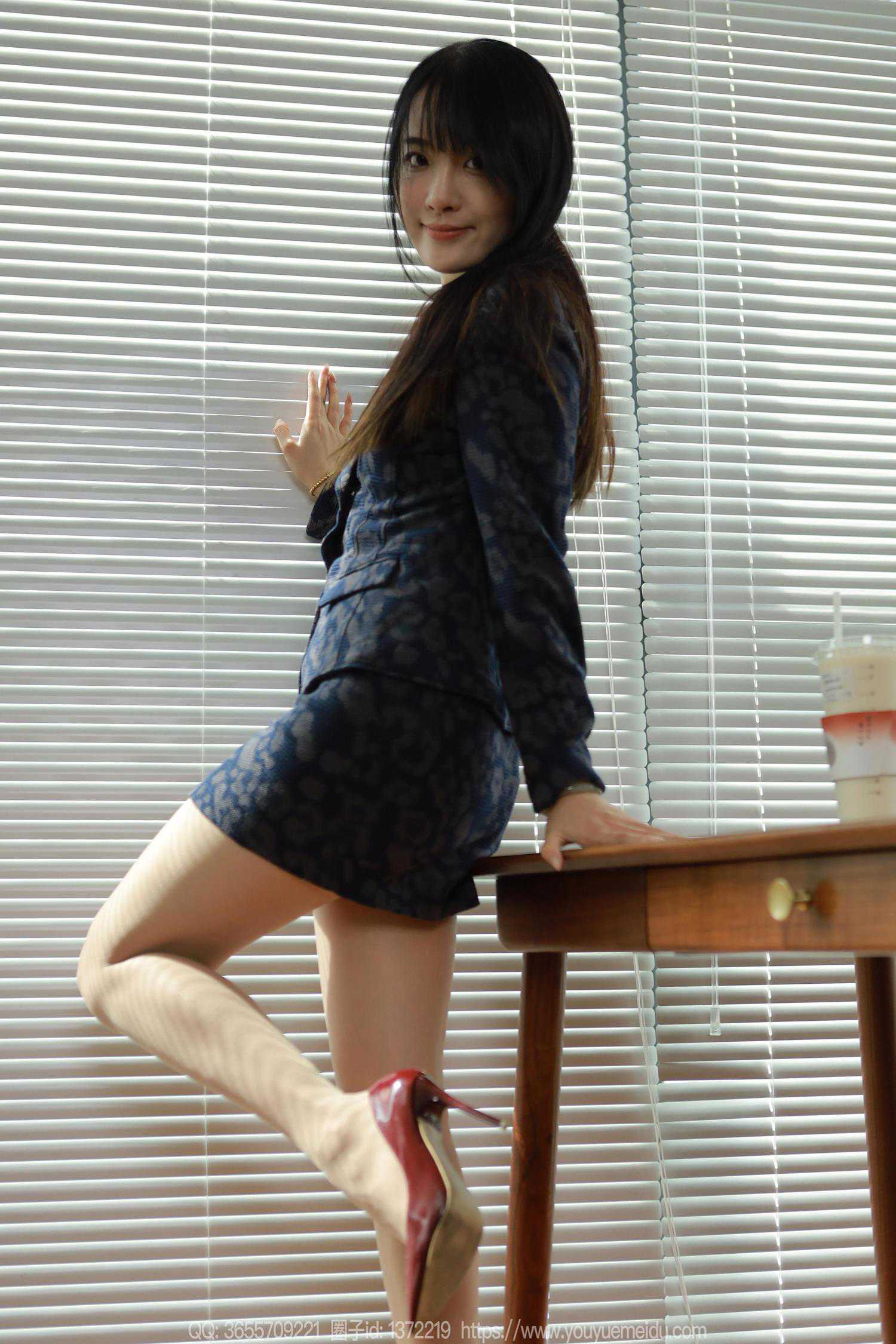 图片[30]-[IESS异思趣向] 2024.07.30 丝享家1807：婉萍《阳光OL》[87P] – 速更版-美库