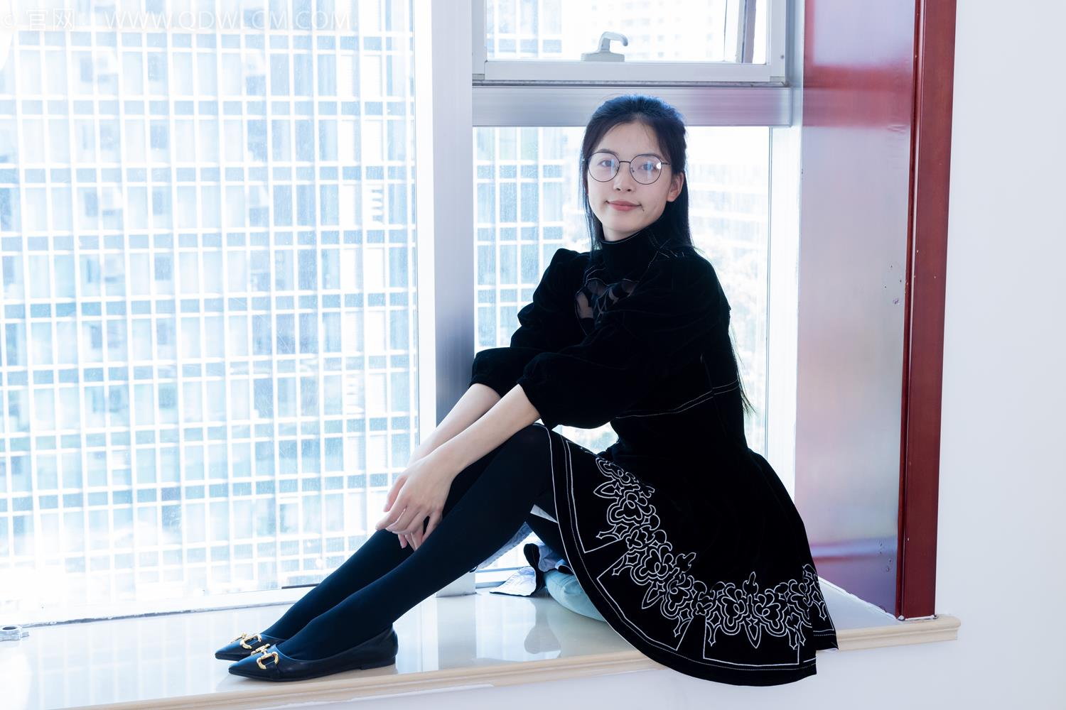 图片[20]-物恋传媒 NO.2042 茯苓-樱花覆盖地面[240P] – 速更版-美库