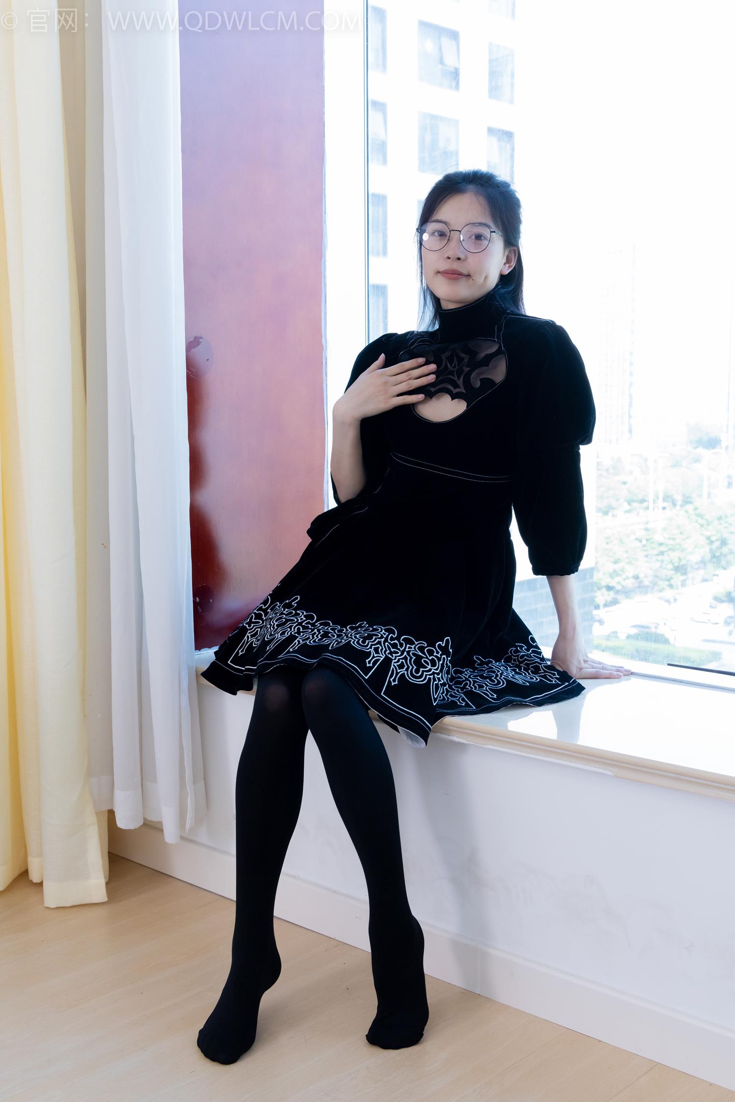 图片[24]-物恋传媒 NO.2042 茯苓-樱花覆盖地面[240P] – 速更版-美库