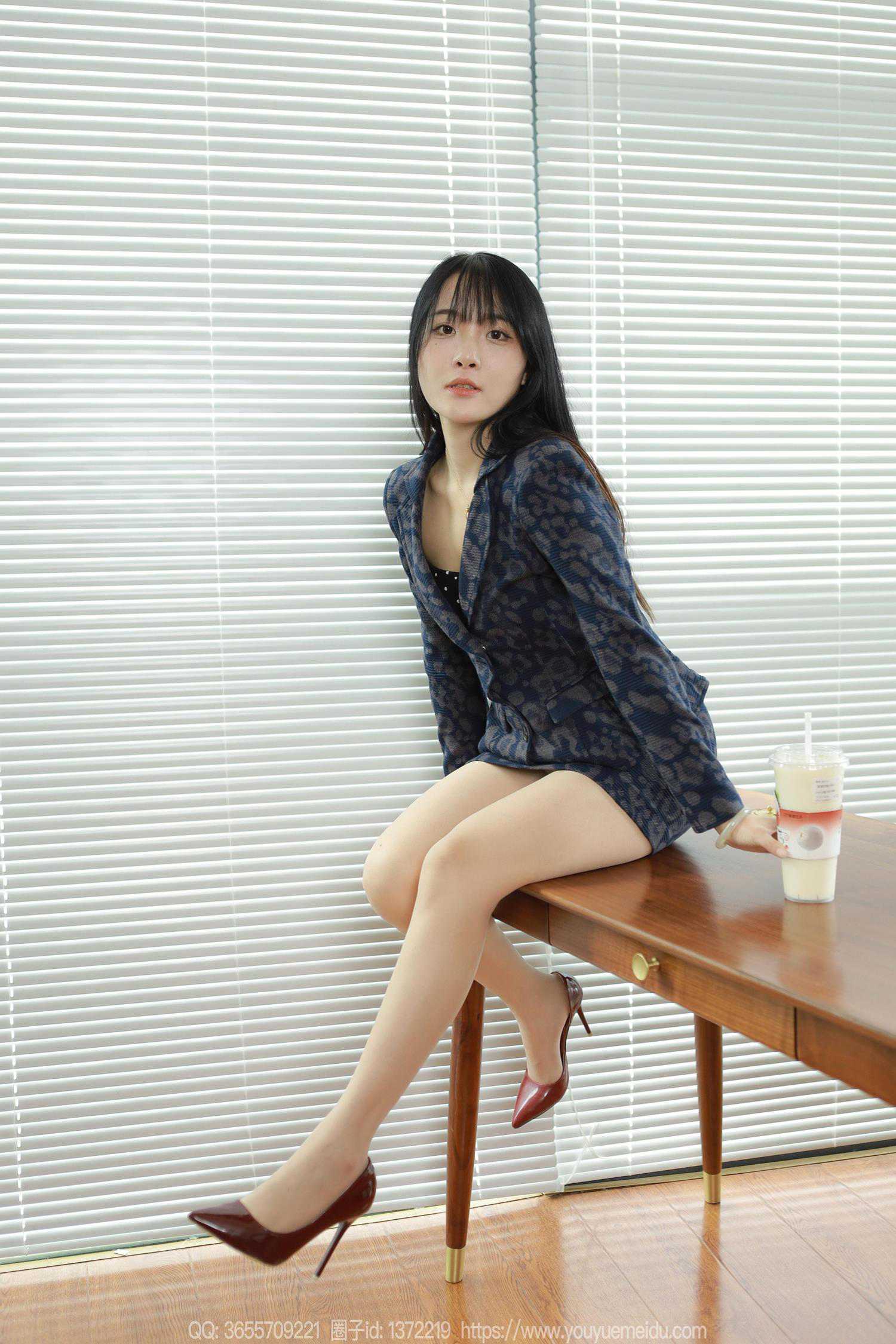 图片[42]-[IESS异思趣向] 2024.07.30 丝享家1807：婉萍《阳光OL》[87P] – 速更版-美库