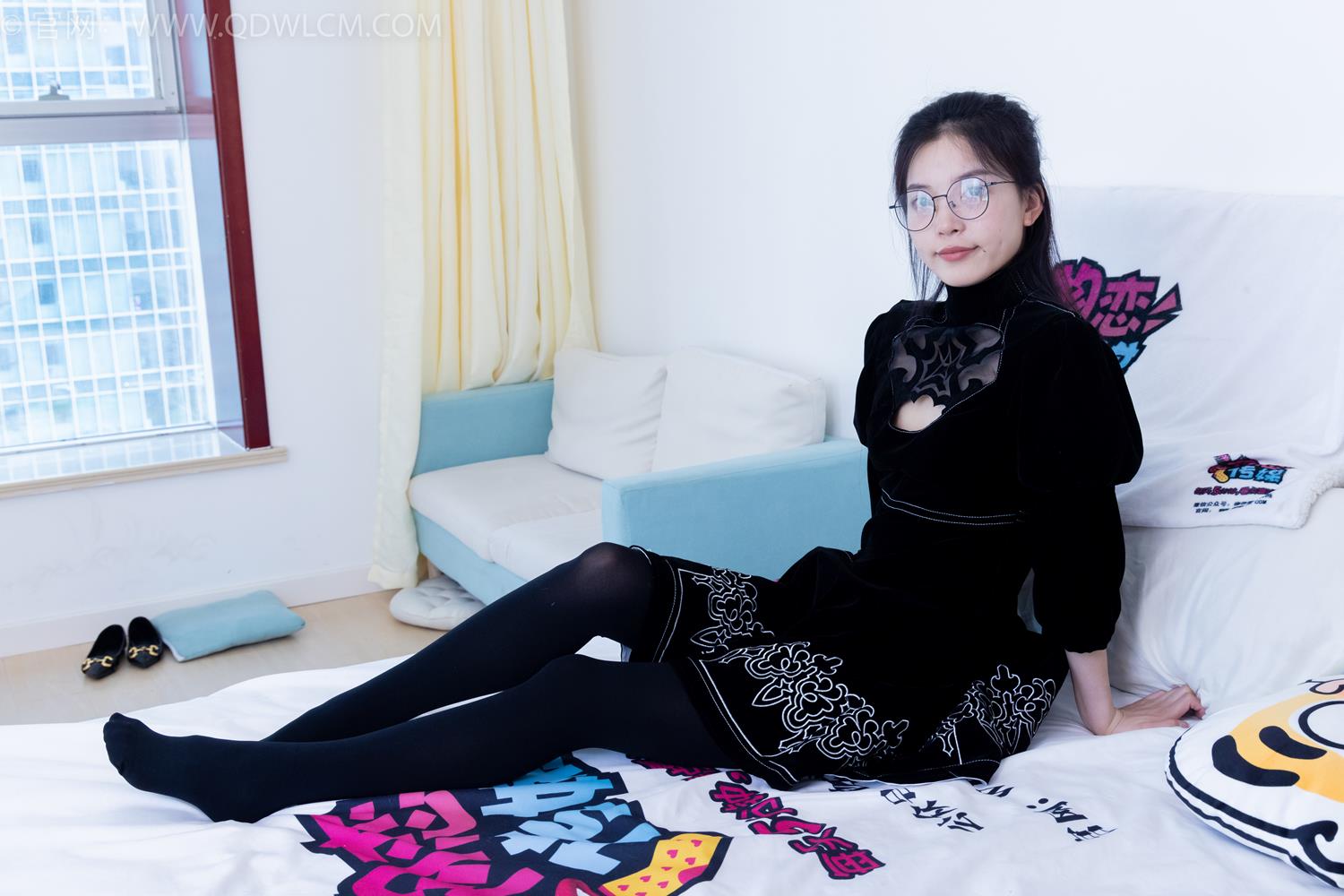 图片[43]-物恋传媒 NO.2042 茯苓-樱花覆盖地面[240P] – 速更版-美库