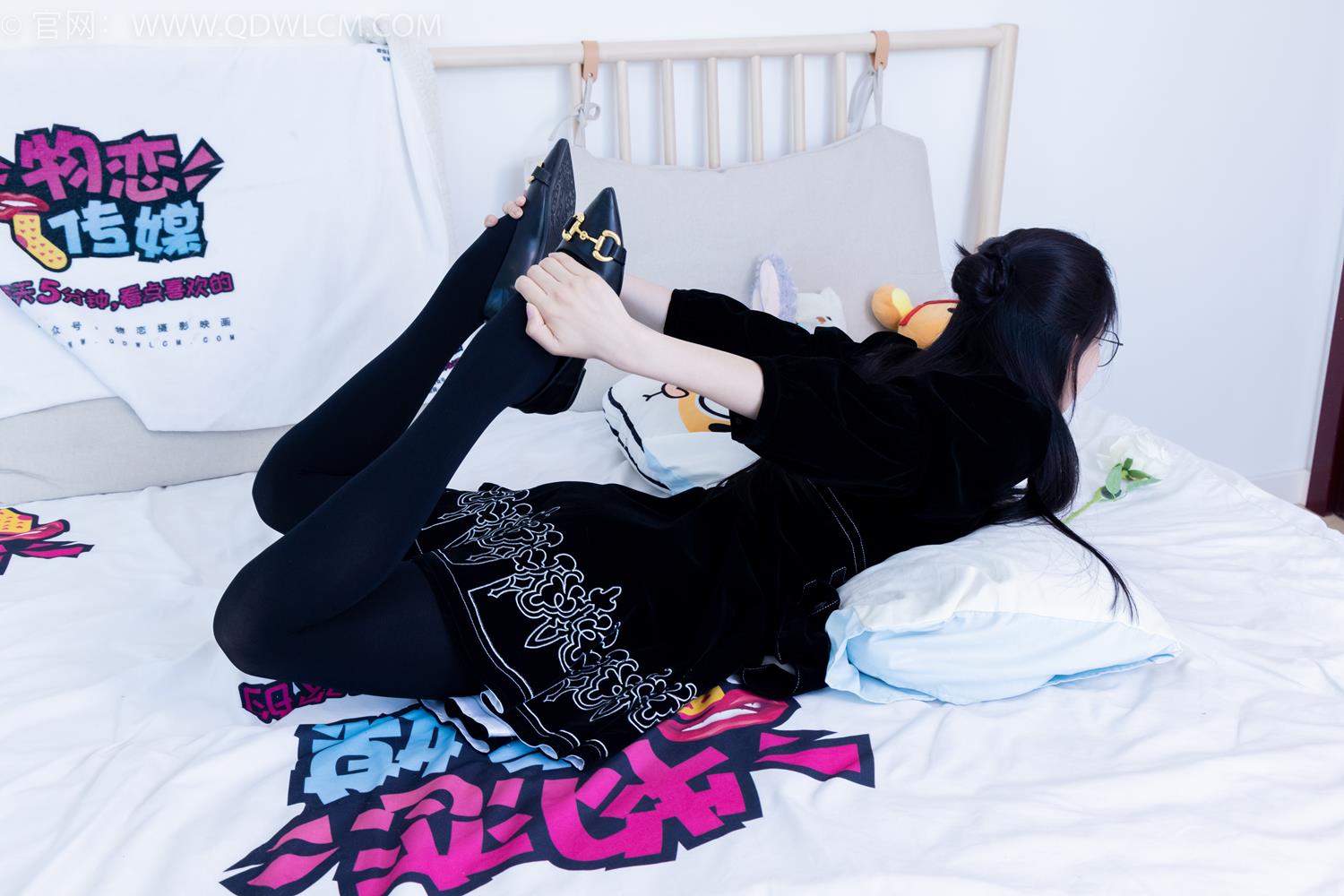 图片[56]-物恋传媒 NO.2042 茯苓-樱花覆盖地面[240P] – 速更版-美库