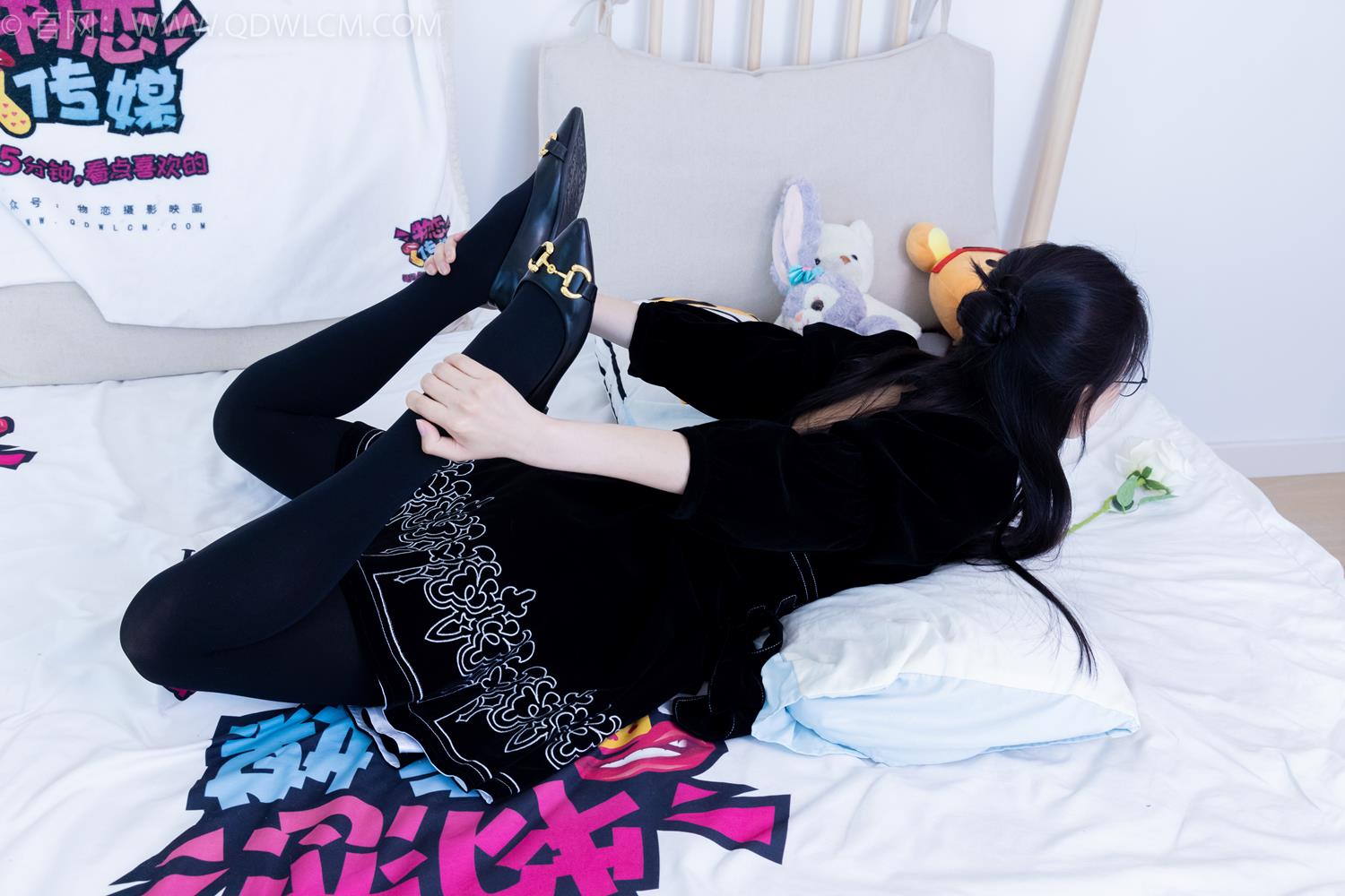 图片[65]-物恋传媒 NO.2042 茯苓-樱花覆盖地面[240P] – 速更版-美库