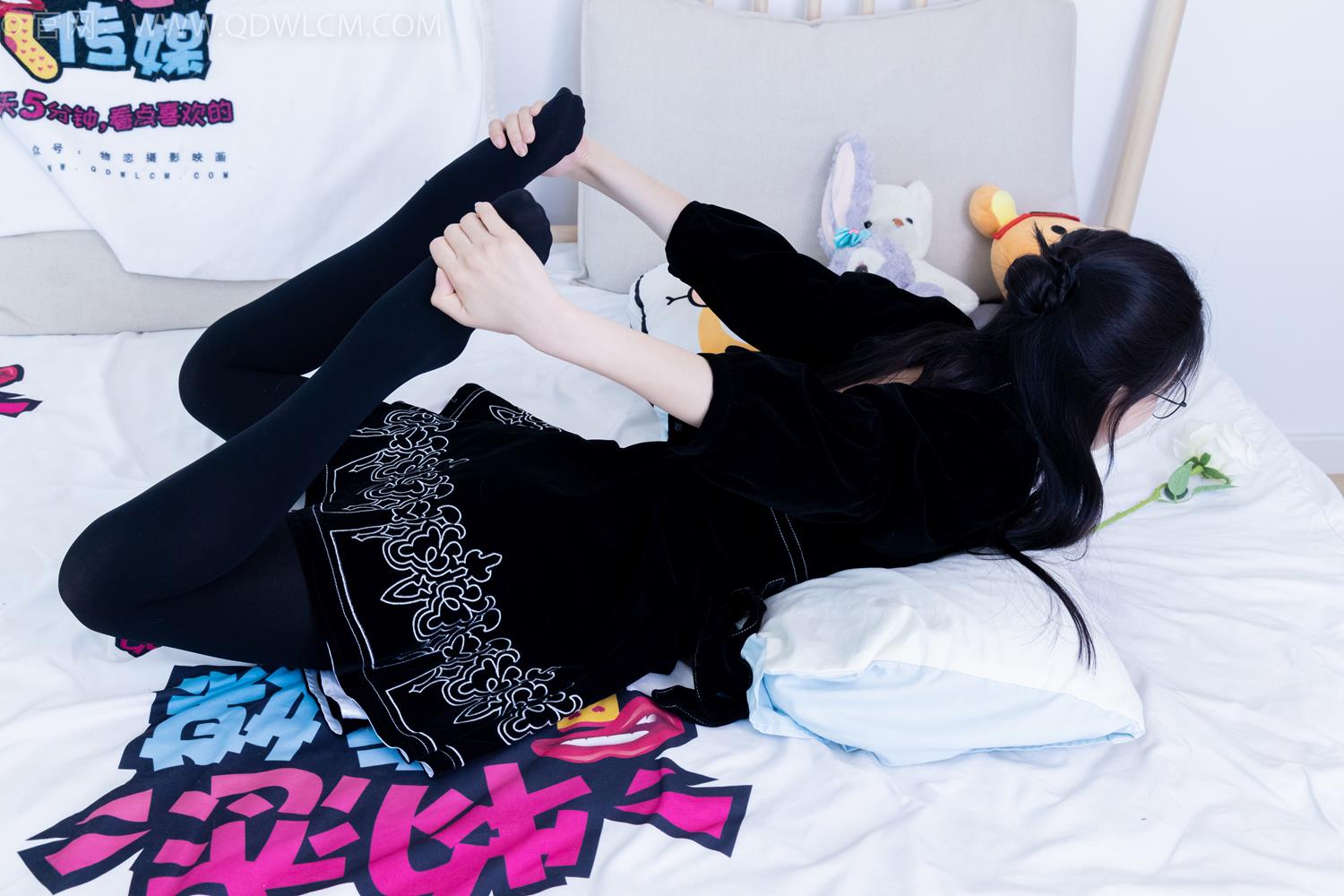 图片[74]-物恋传媒 NO.2042 茯苓-樱花覆盖地面[240P] – 速更版-美库