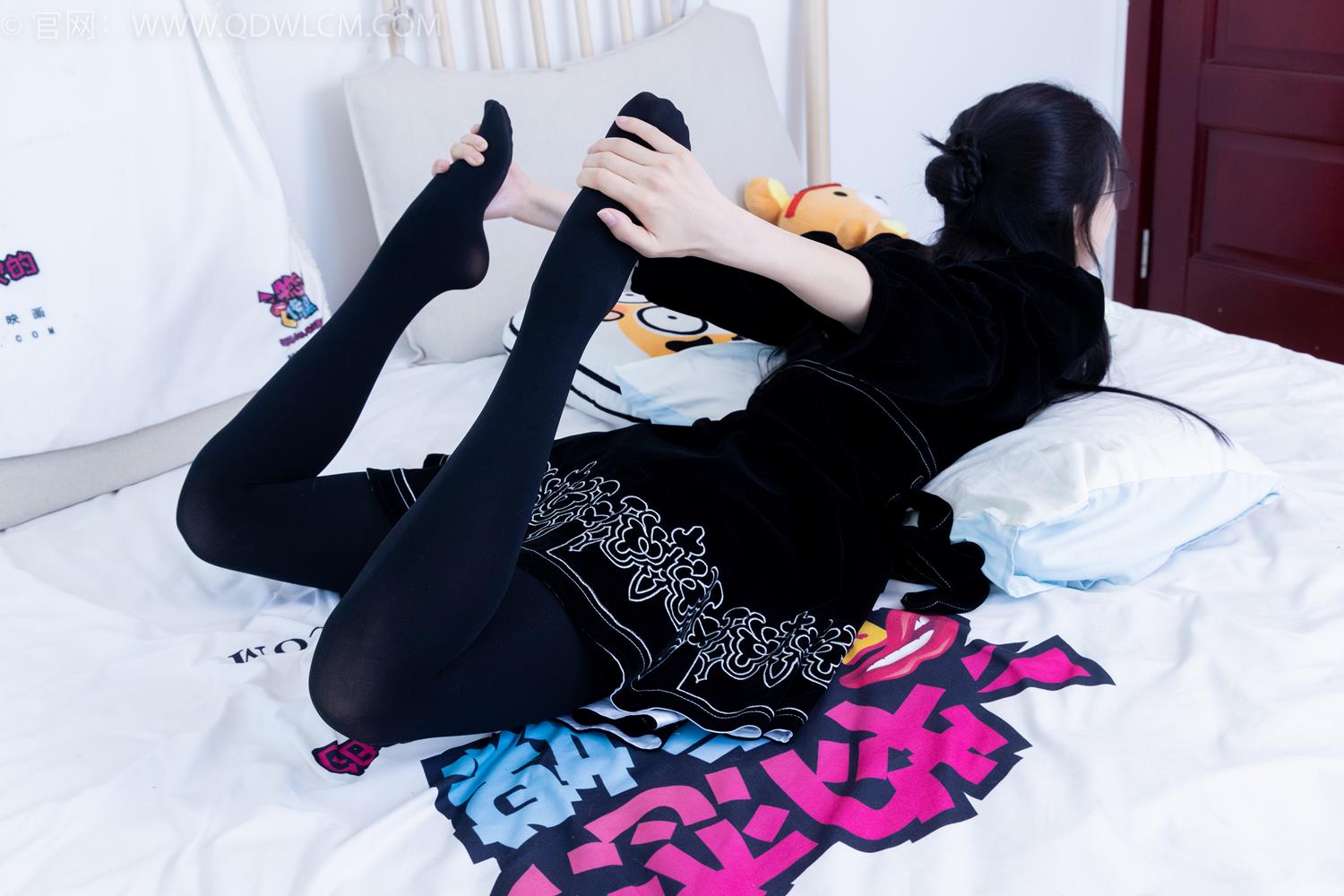 图片[77]-物恋传媒 NO.2042 茯苓-樱花覆盖地面[240P] – 速更版-美库