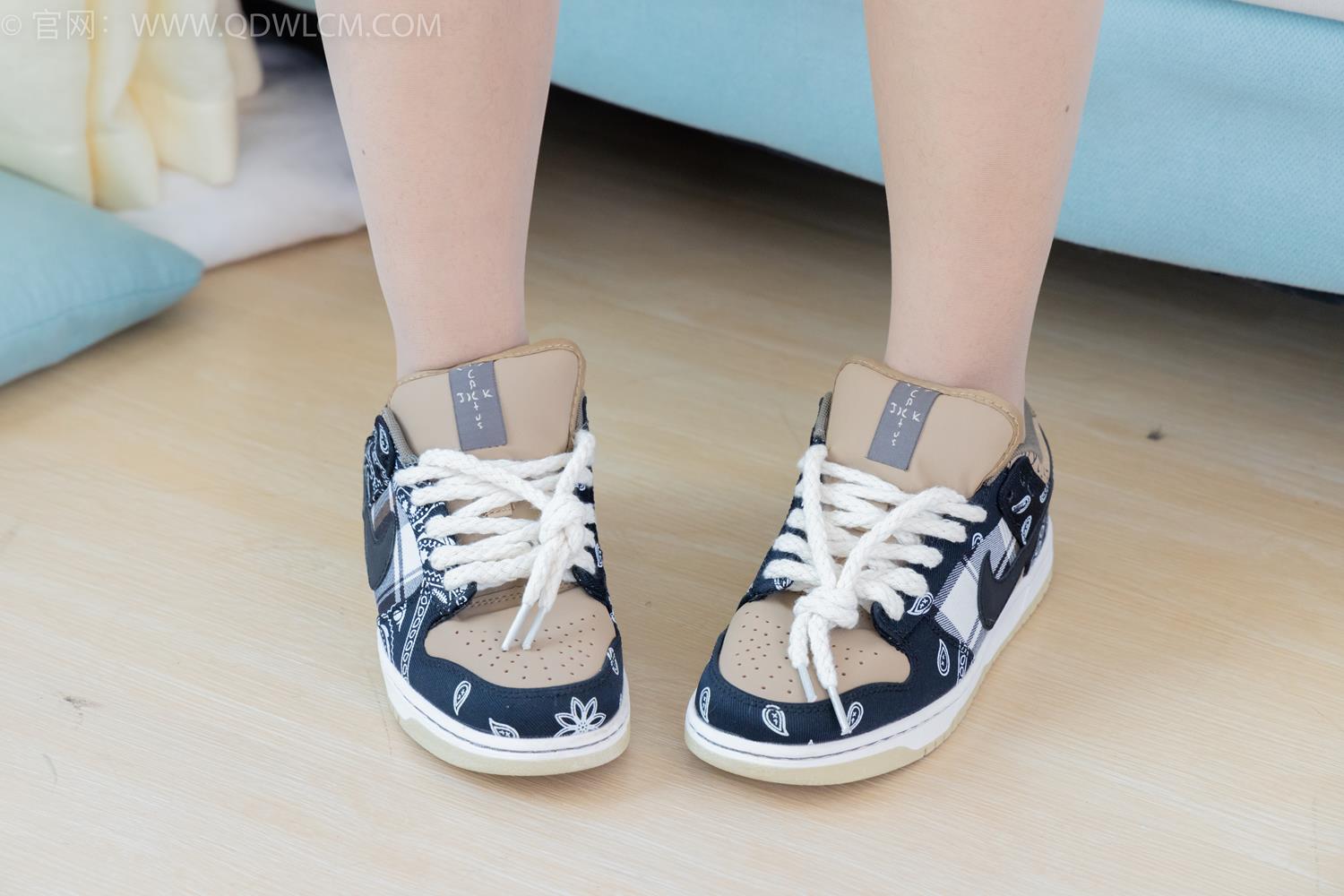 图片[112]-物恋传媒 NO.2043 林林-思念在发烫[150P] – 速更版-美库