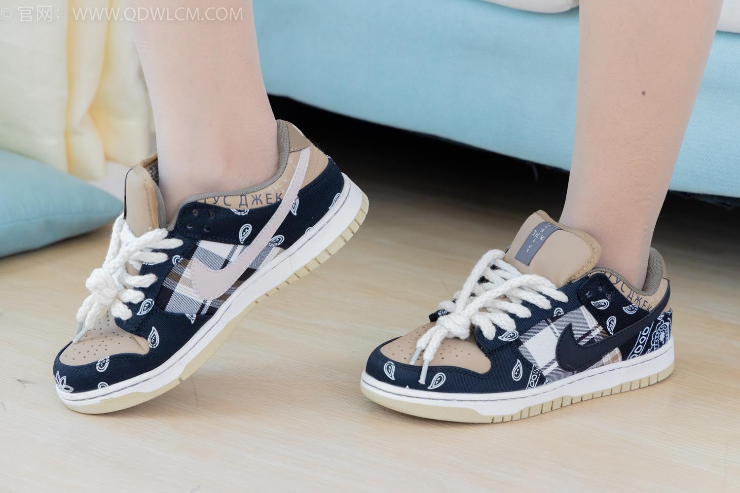 图片[113]-物恋传媒 NO.2043 林林-思念在发烫[150P] – 速更版-美库