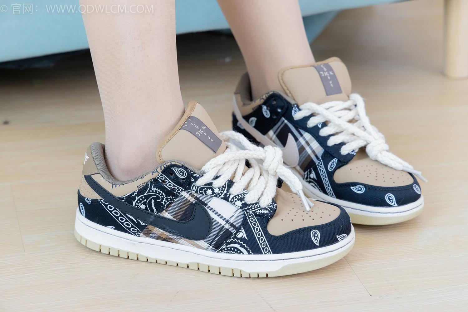 图片[124]-物恋传媒 NO.2043 林林-思念在发烫[150P] – 速更版-美库