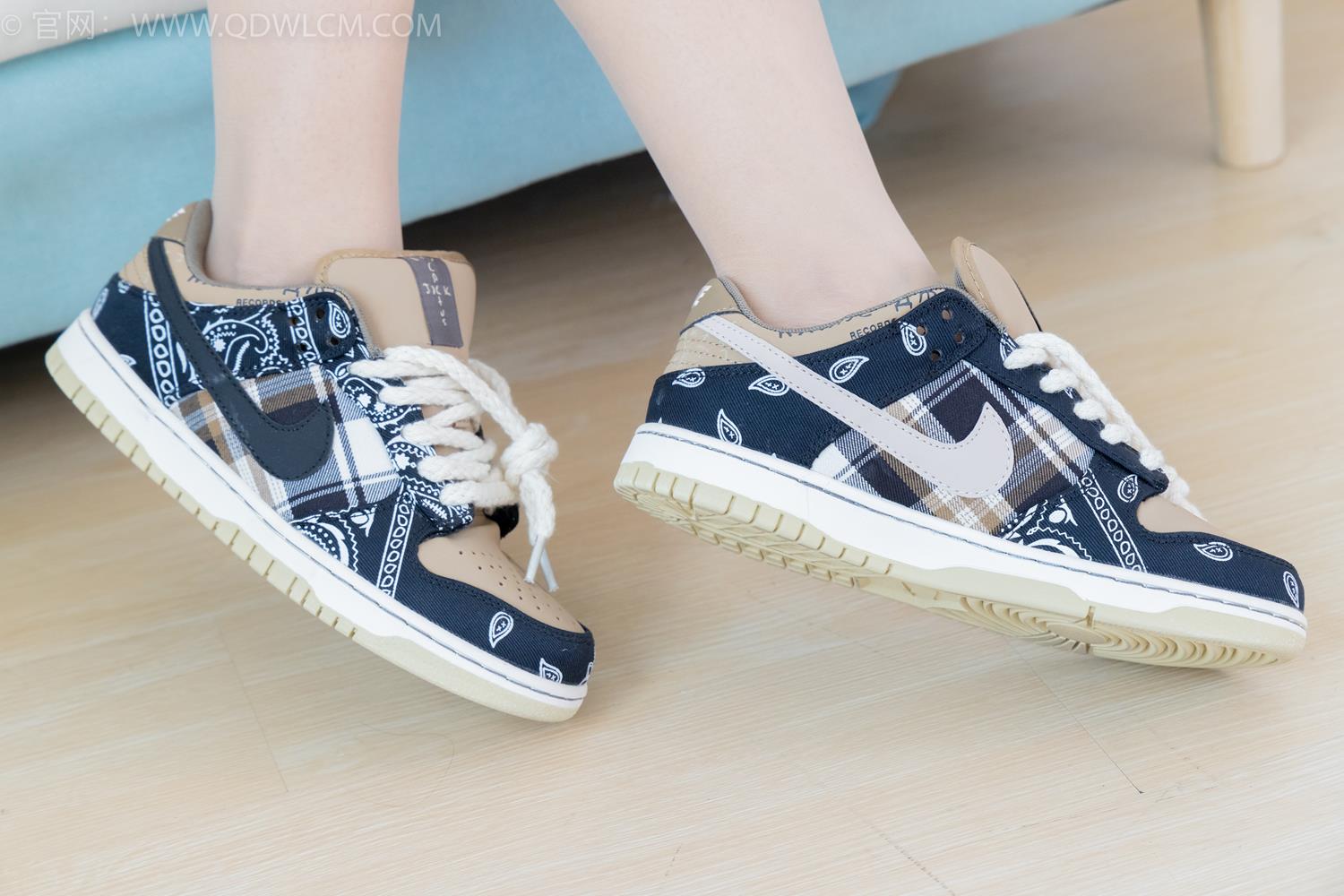 图片[126]-物恋传媒 NO.2043 林林-思念在发烫[150P] – 速更版-美库