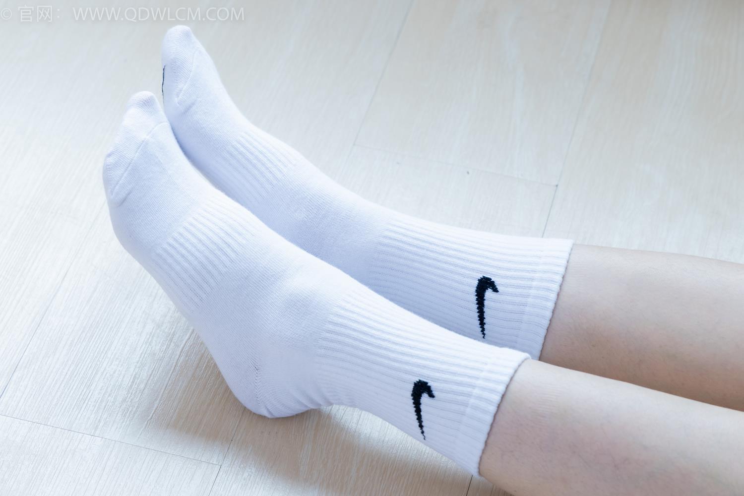 图片[48]-物恋传媒 NO.2045 菜菜-夜晚小巷[150P] – 速更版-美库