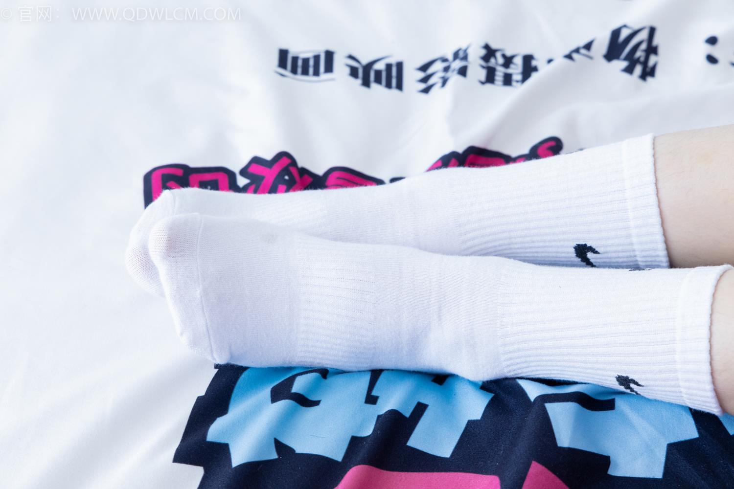 图片[73]-物恋传媒 NO.2045 菜菜-夜晚小巷[150P] – 速更版-美库