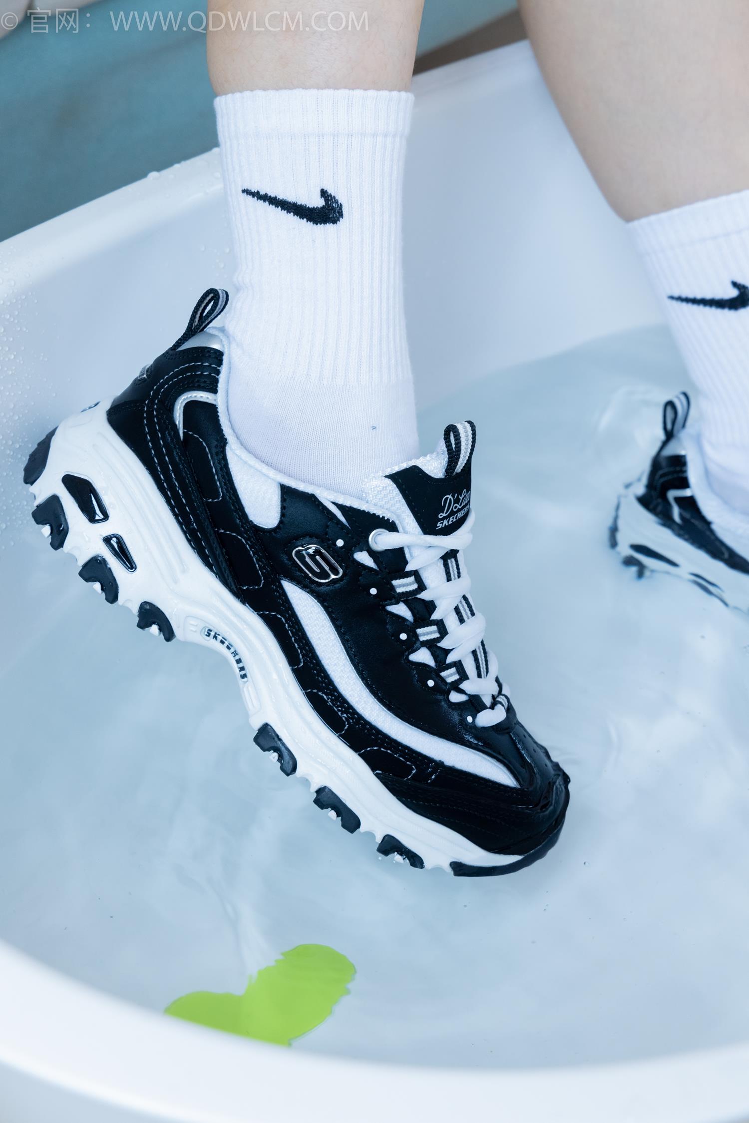 图片[110]-物恋传媒 NO.2045 菜菜-夜晚小巷[150P] – 速更版-美库