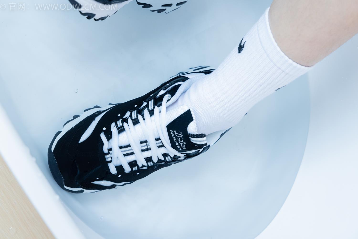 图片[120]-物恋传媒 NO.2045 菜菜-夜晚小巷[150P] – 速更版-美库