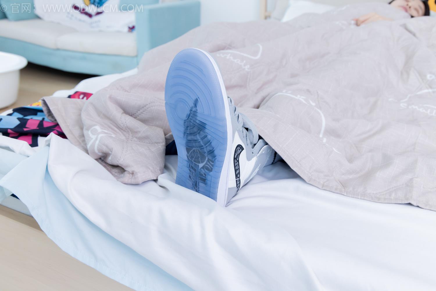 图片[131]-物恋传媒 NO.2045 菜菜-夜晚小巷[150P] – 速更版-美库