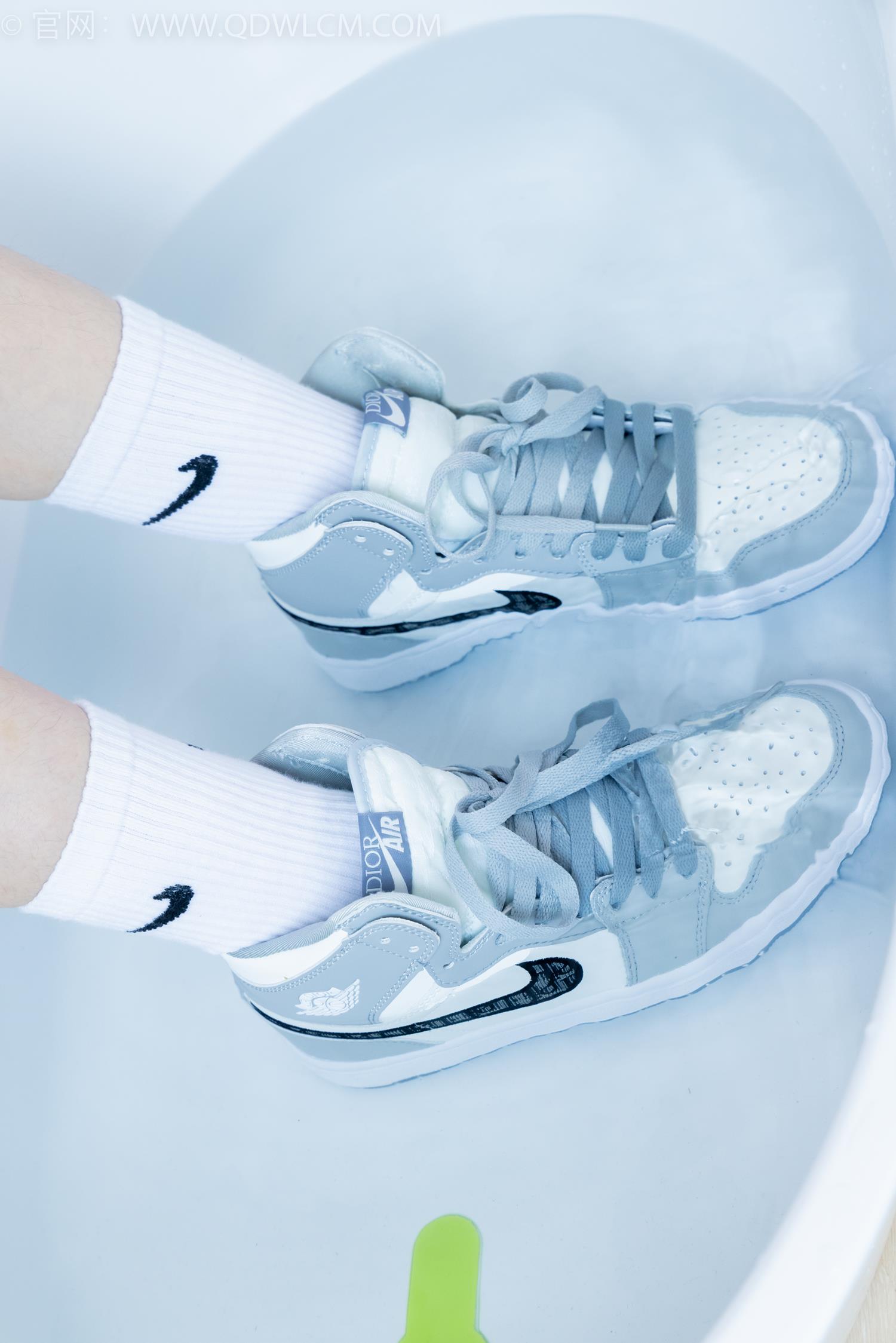 图片[141]-物恋传媒 NO.2045 菜菜-夜晚小巷[150P] – 速更版-美库