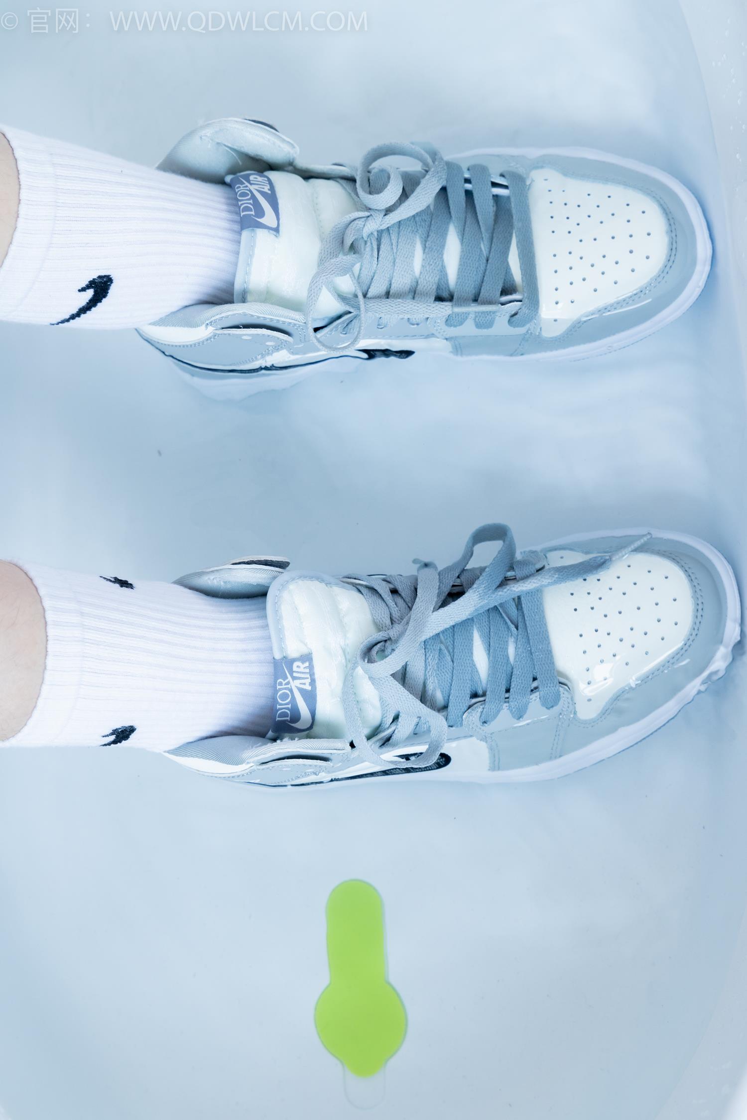 图片[142]-物恋传媒 NO.2045 菜菜-夜晚小巷[150P] – 速更版-美库