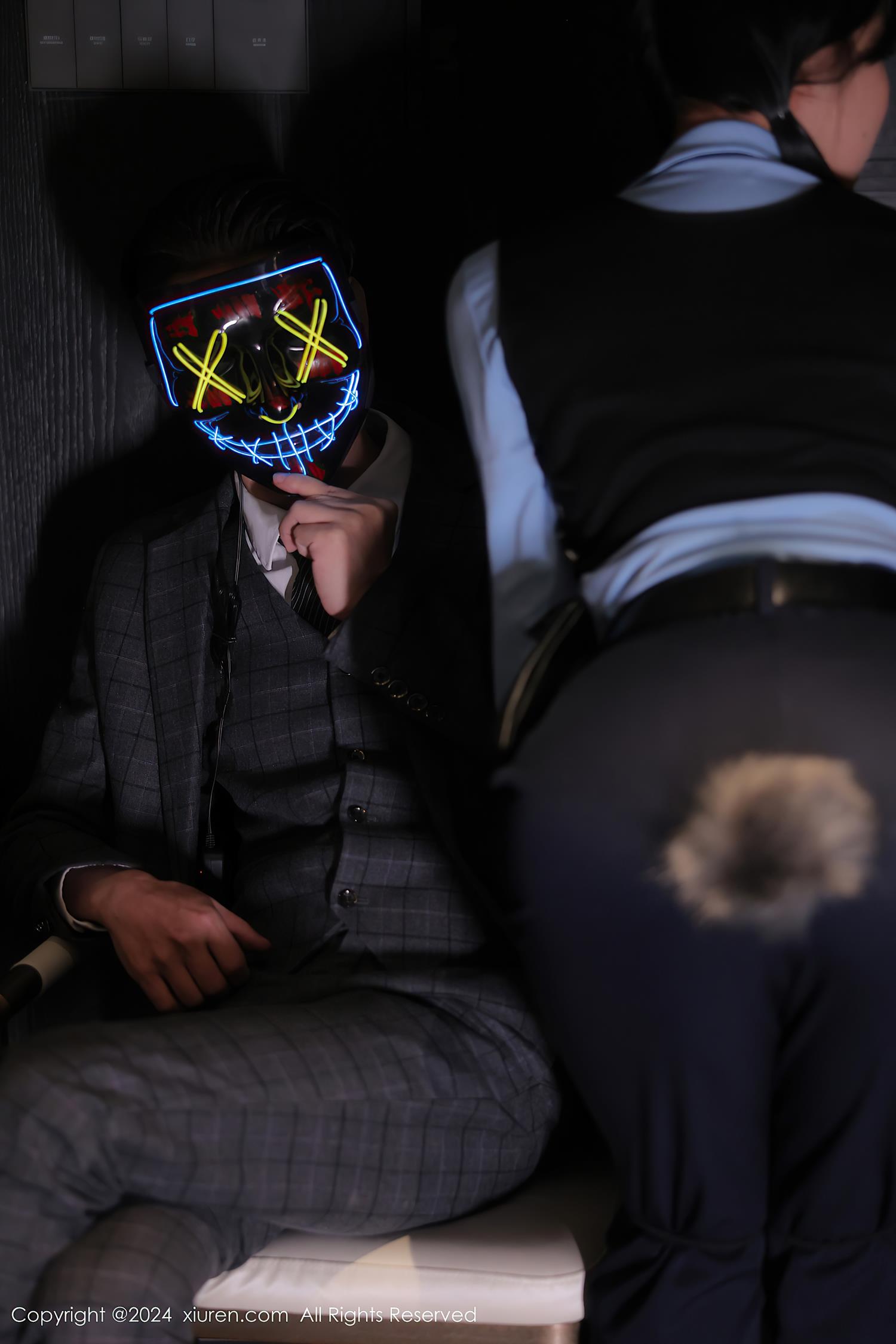 图片[12]-[Xiuren秀人网]2024.08.27 NO.9071 麦田[16+1P] – 速更版-美库