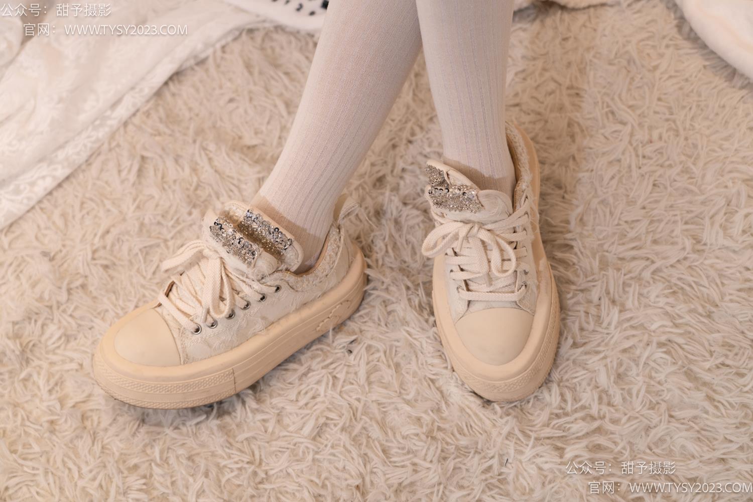 图片[10]-甜予摄影 NO.058 小熊-板鞋、过膝白棉袜、过膝薄白丝[128P] – 速更版-美库