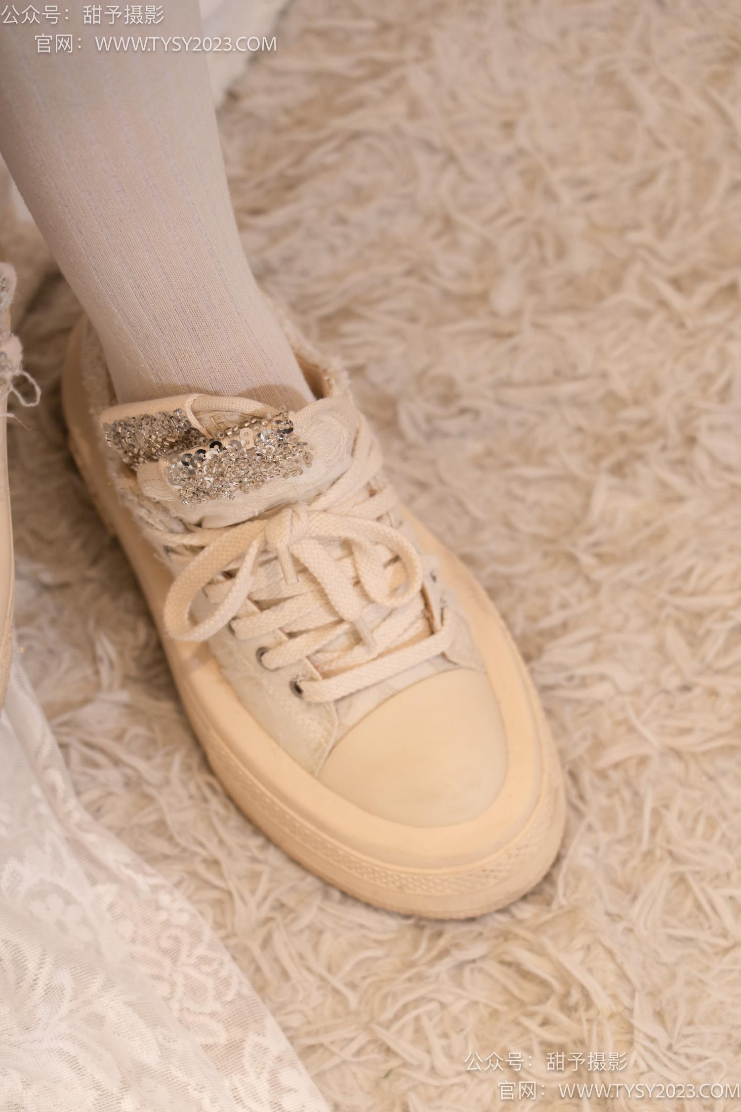 图片[19]-甜予摄影 NO.058 小熊-板鞋、过膝白棉袜、过膝薄白丝[128P] – 速更版-美库