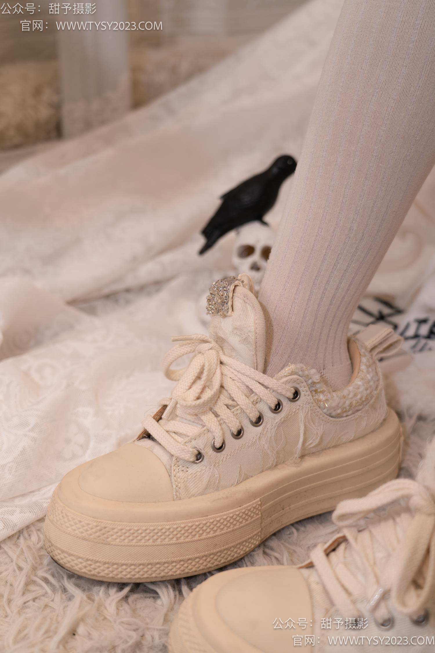 图片[27]-甜予摄影 NO.058 小熊-板鞋、过膝白棉袜、过膝薄白丝[128P] – 速更版-美库