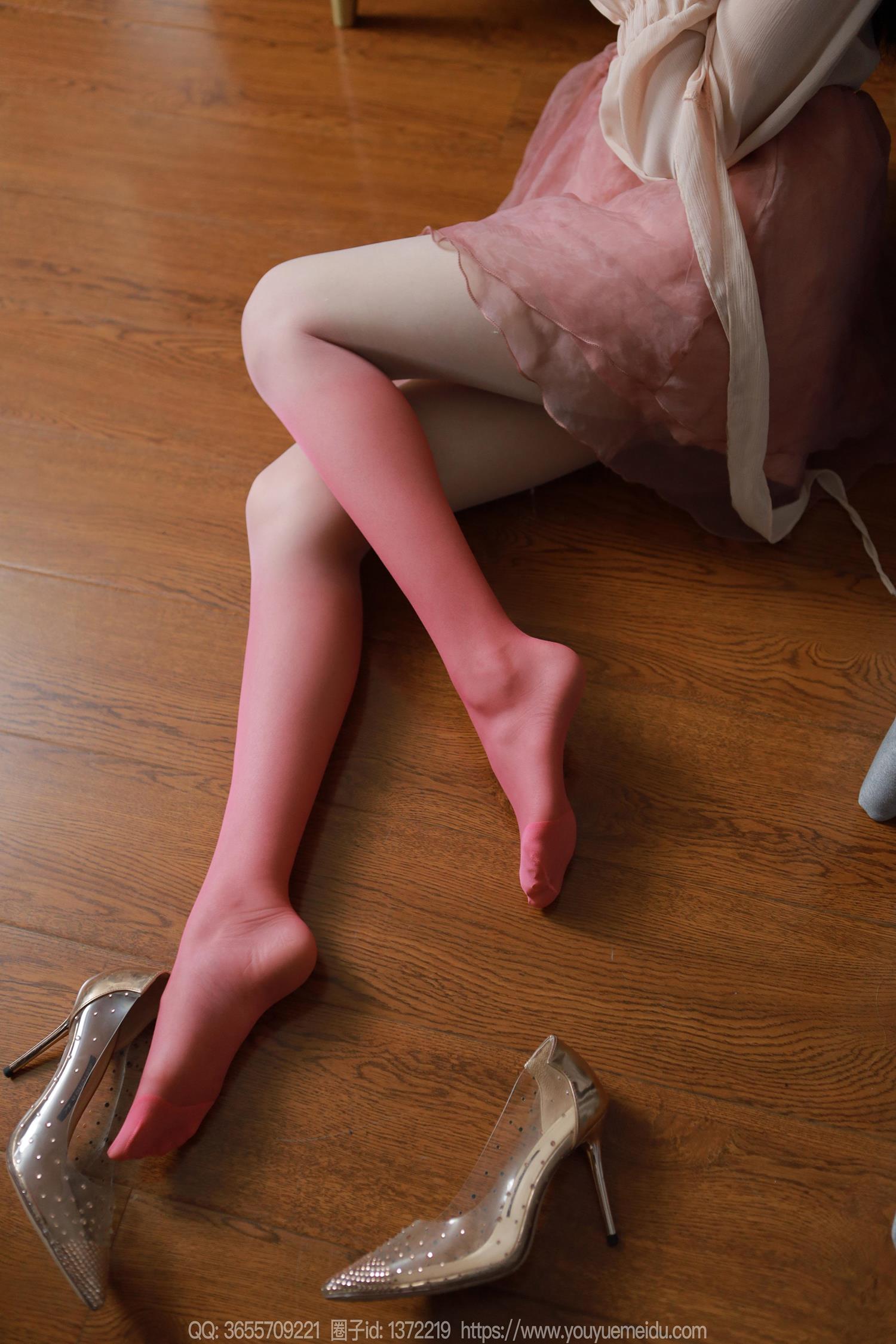 图片[53]-[IESS异思趣向] 2024.08.04 丝享家1811：团团《粉白渐变（上）》[81P] – 速更版-美库