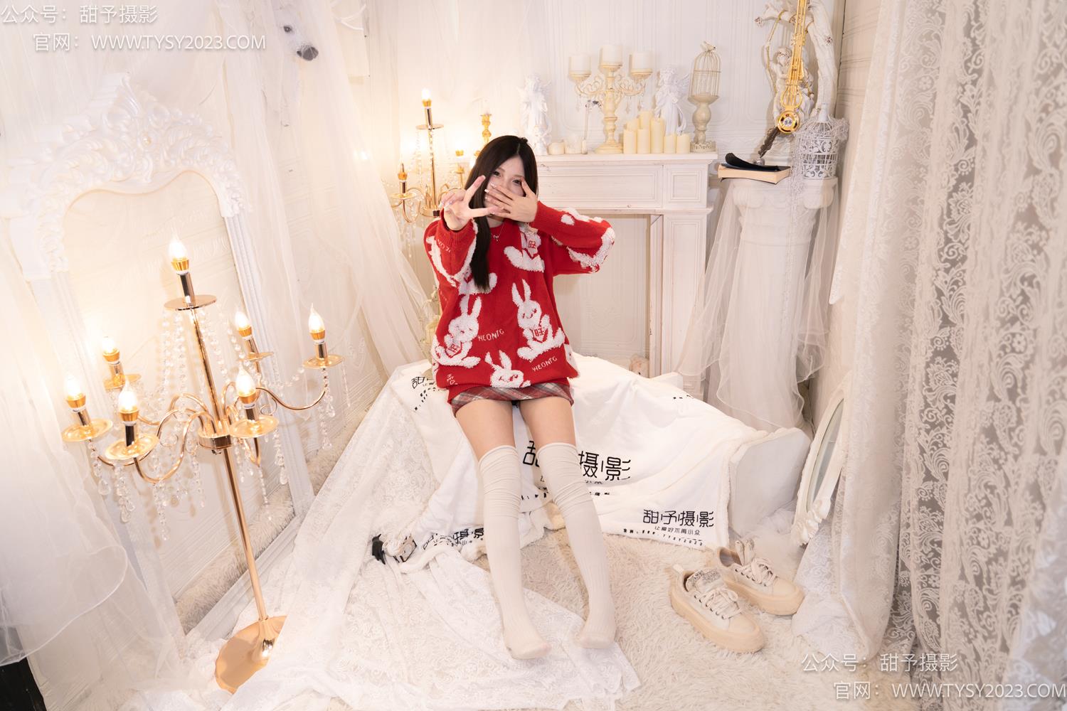 图片[69]-甜予摄影 NO.058 小熊-板鞋、过膝白棉袜、过膝薄白丝[128P] – 速更版-美库