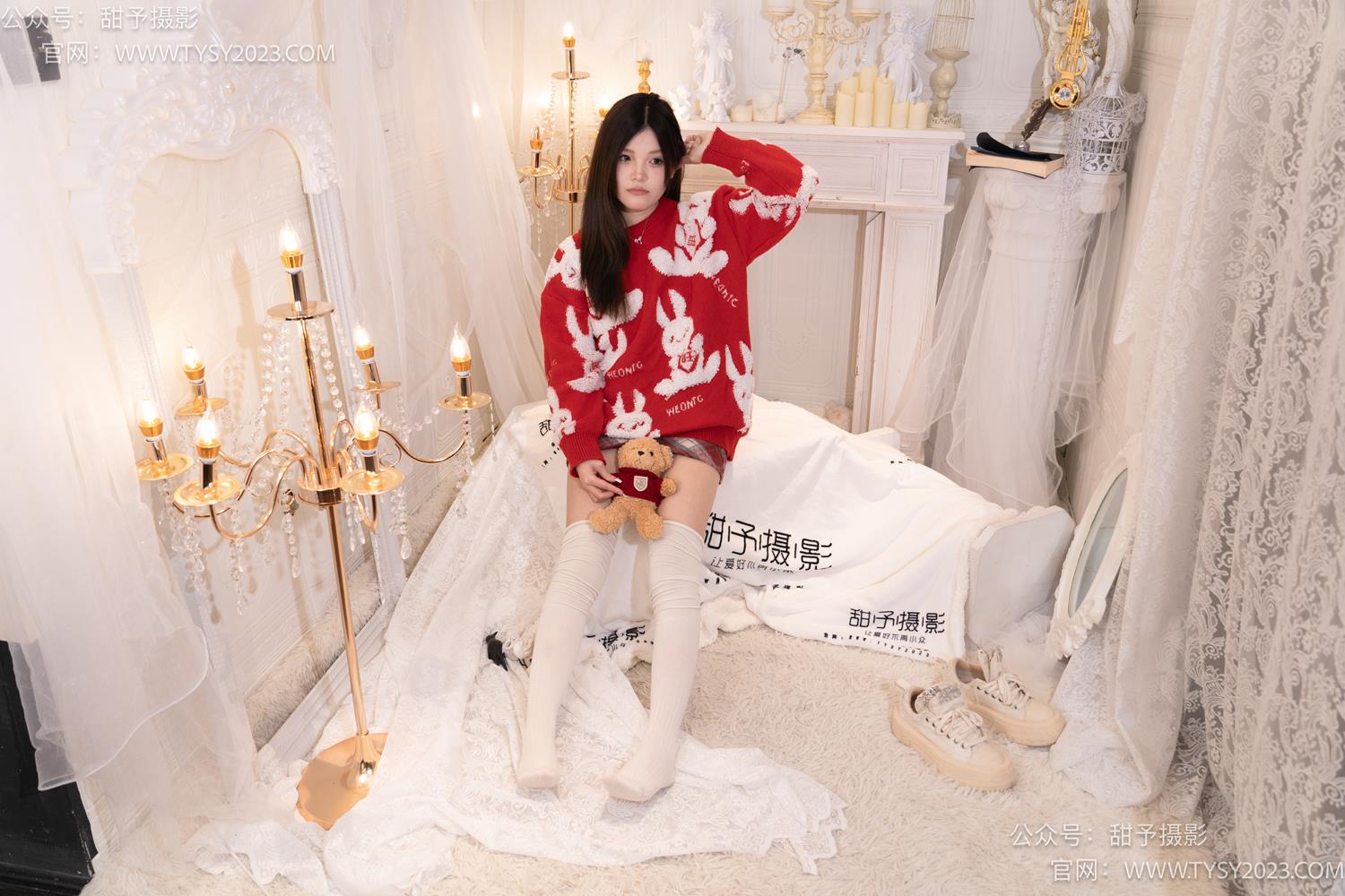 图片[87]-甜予摄影 NO.058 小熊-板鞋、过膝白棉袜、过膝薄白丝[128P] – 速更版-美库