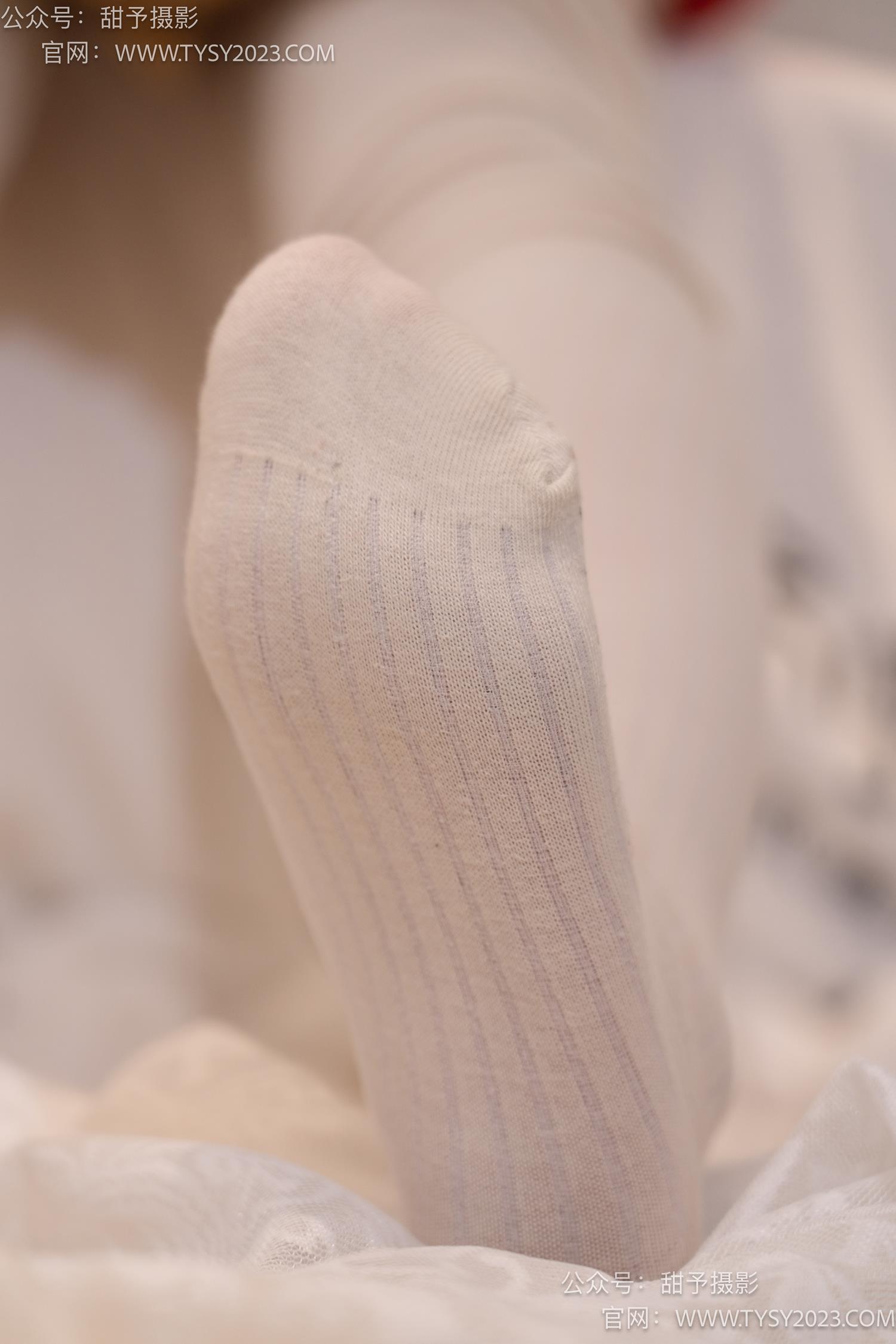 图片[90]-甜予摄影 NO.058 小熊-板鞋、过膝白棉袜、过膝薄白丝[128P] – 速更版-美库