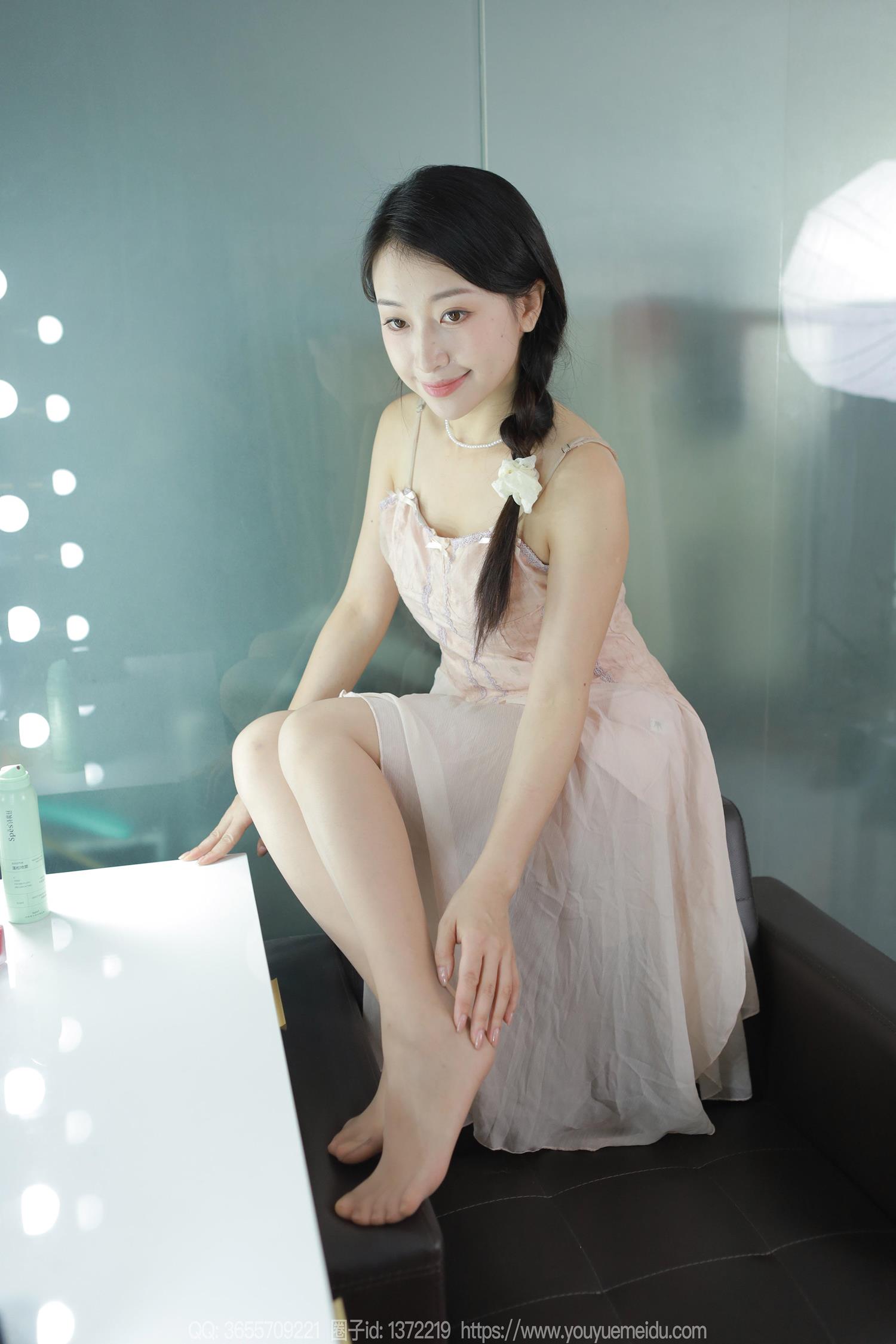 图片[33]-[IESS异思趣向] 2024.08.05 丝享家1812：小婕《藕粉吊带裙》[88P] – 速更版-美库