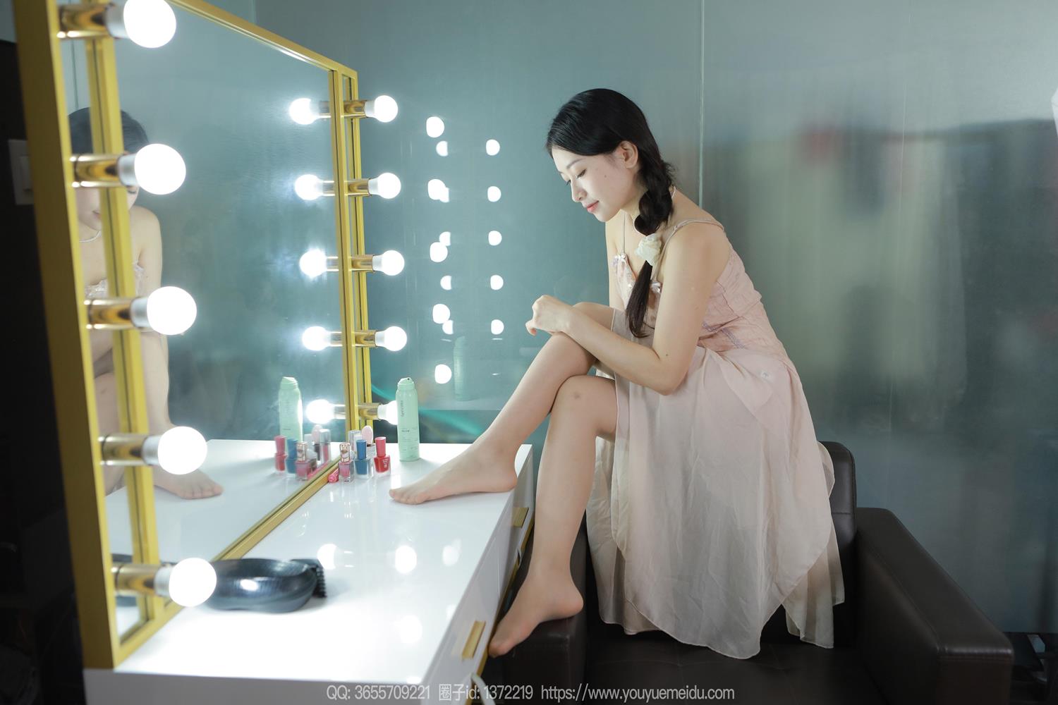 图片[35]-[IESS异思趣向] 2024.08.05 丝享家1812：小婕《藕粉吊带裙》[88P] – 速更版-美库