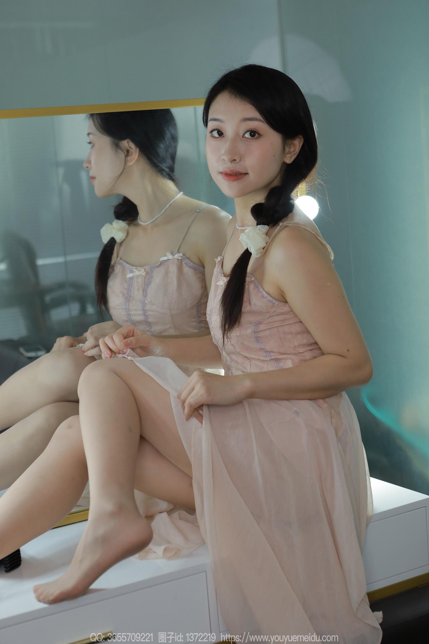 图片[56]-[IESS异思趣向] 2024.08.05 丝享家1812：小婕《藕粉吊带裙》[88P] – 速更版-美库