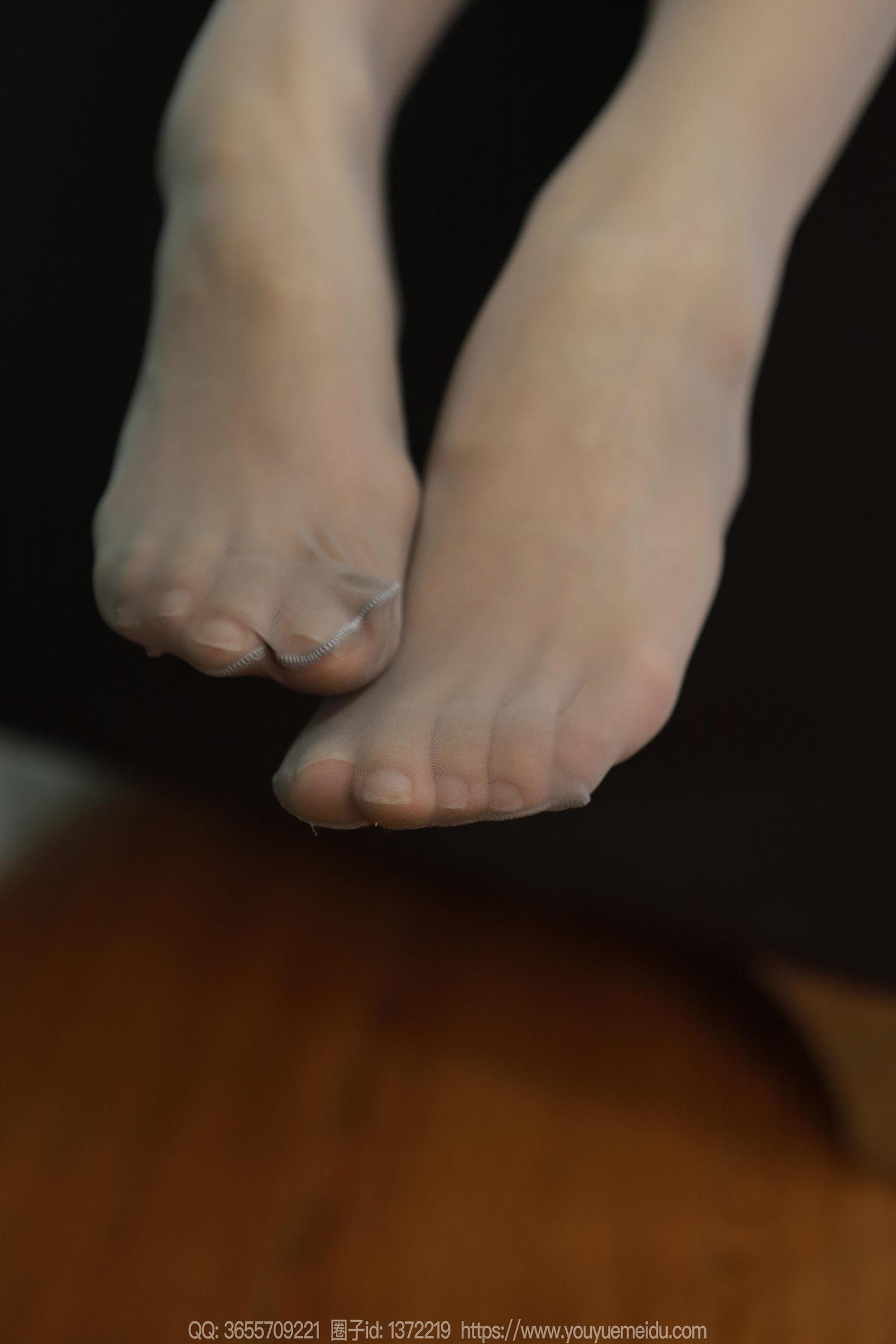 图片[64]-[IESS异思趣向] 2024.08.06 丝享家1813：兔兔《花纹短裙（下）》[83P/66MB] – 速更版-美库