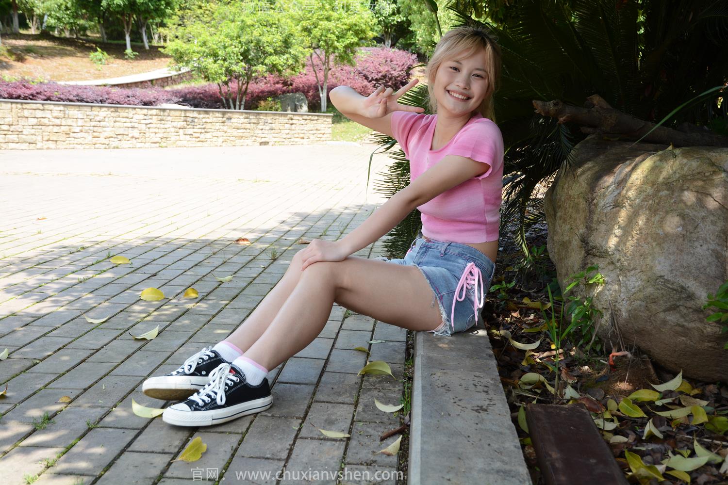 图片[101]-初夏女神 NO.205 幺幺 金毛狮王[130P] – 速更版-美库