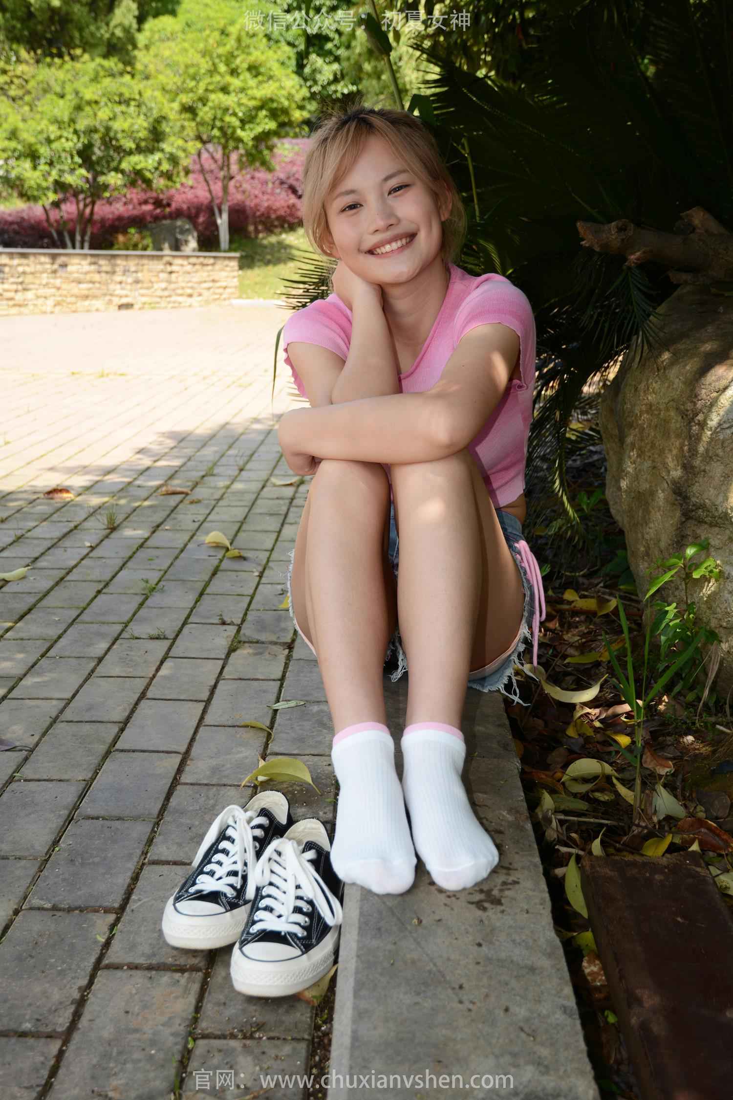 图片[106]-初夏女神 NO.205 幺幺 金毛狮王[130P] – 速更版-美库