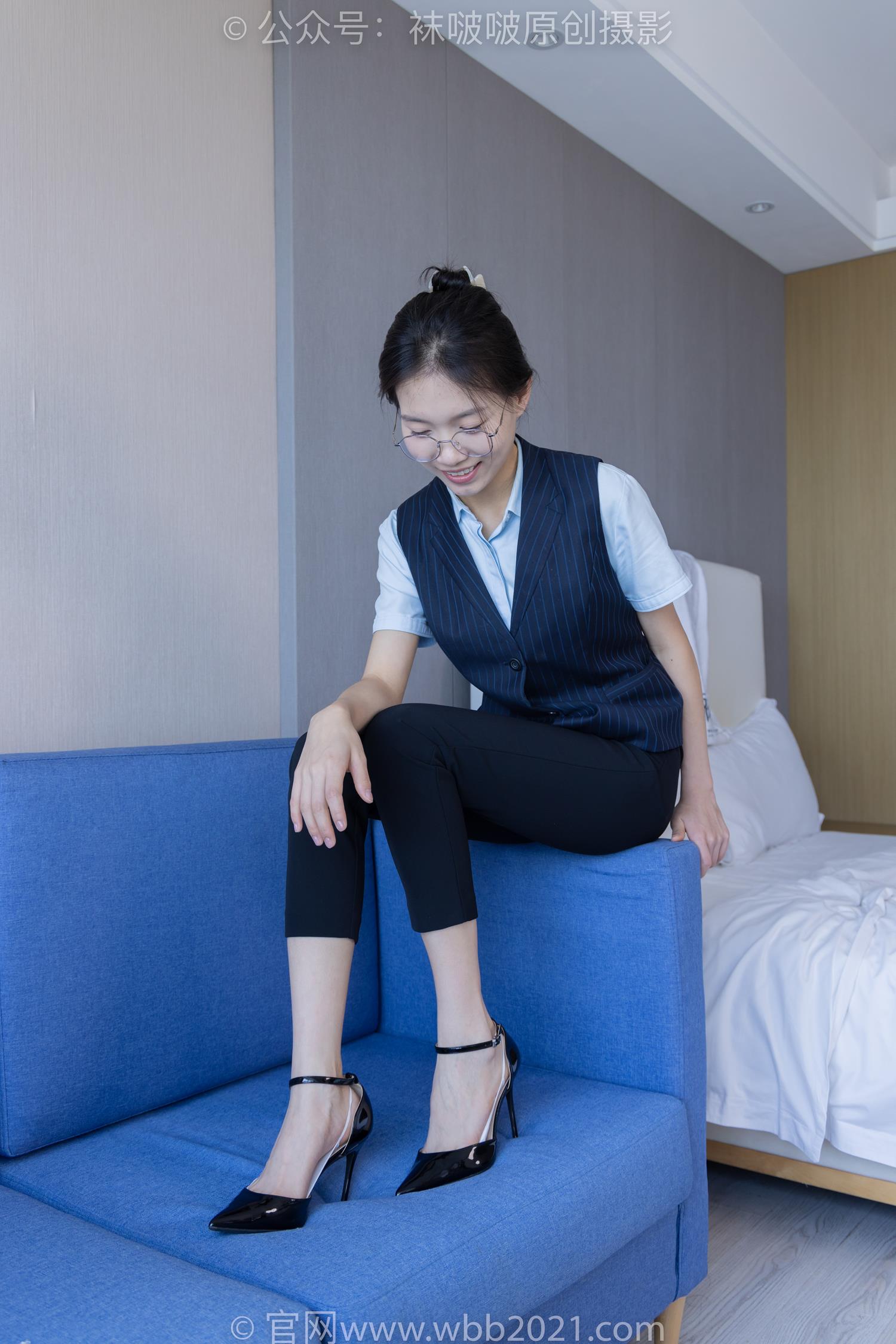 图片[22]-[BoBoSocks袜啵啵]NO.413 芝士-高跟鞋、白色吊带船袜、银行制服[145P] – 速更版-美库