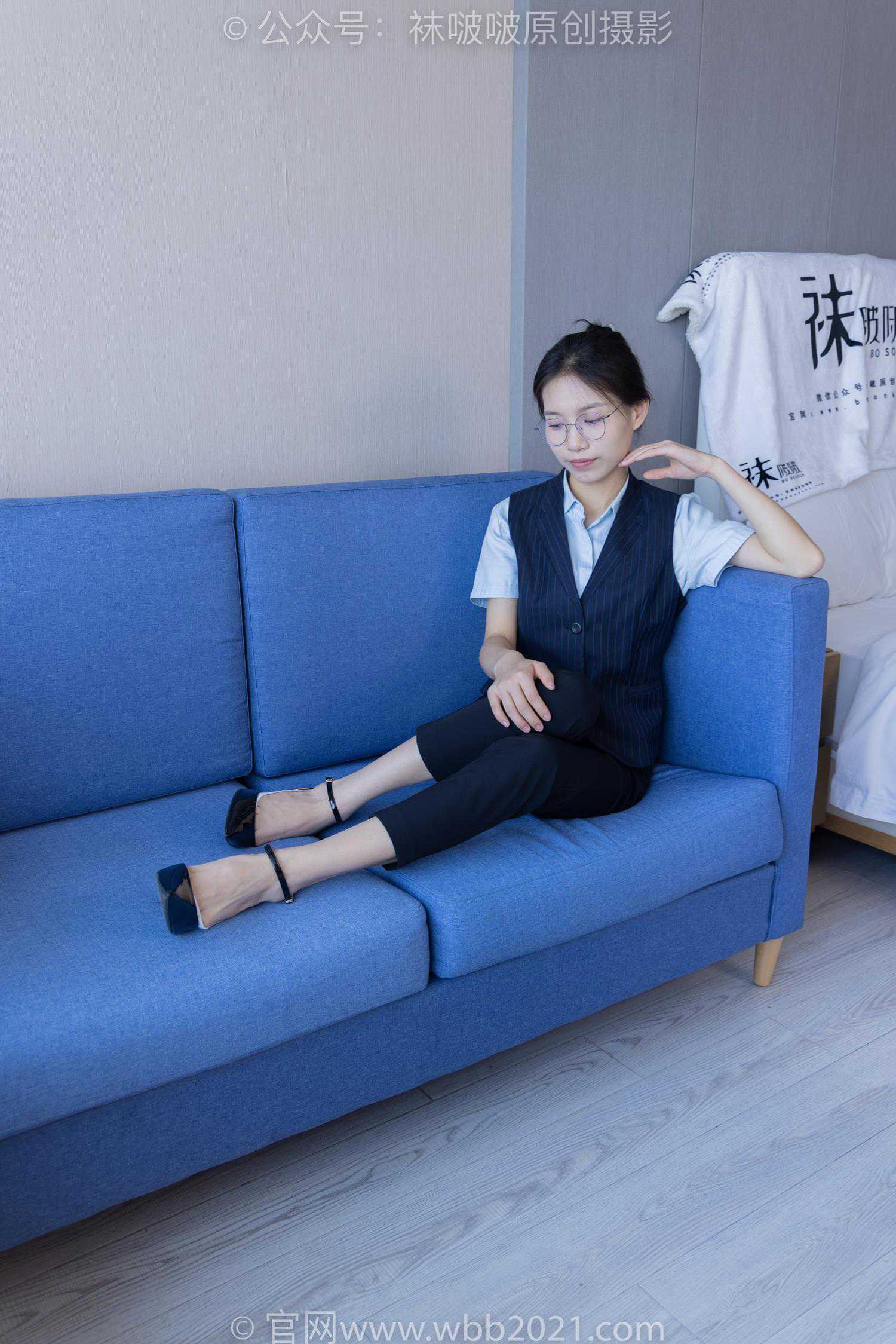 图片[33]-[BoBoSocks袜啵啵]NO.413 芝士-高跟鞋、白色吊带船袜、银行制服[145P] – 速更版-美库