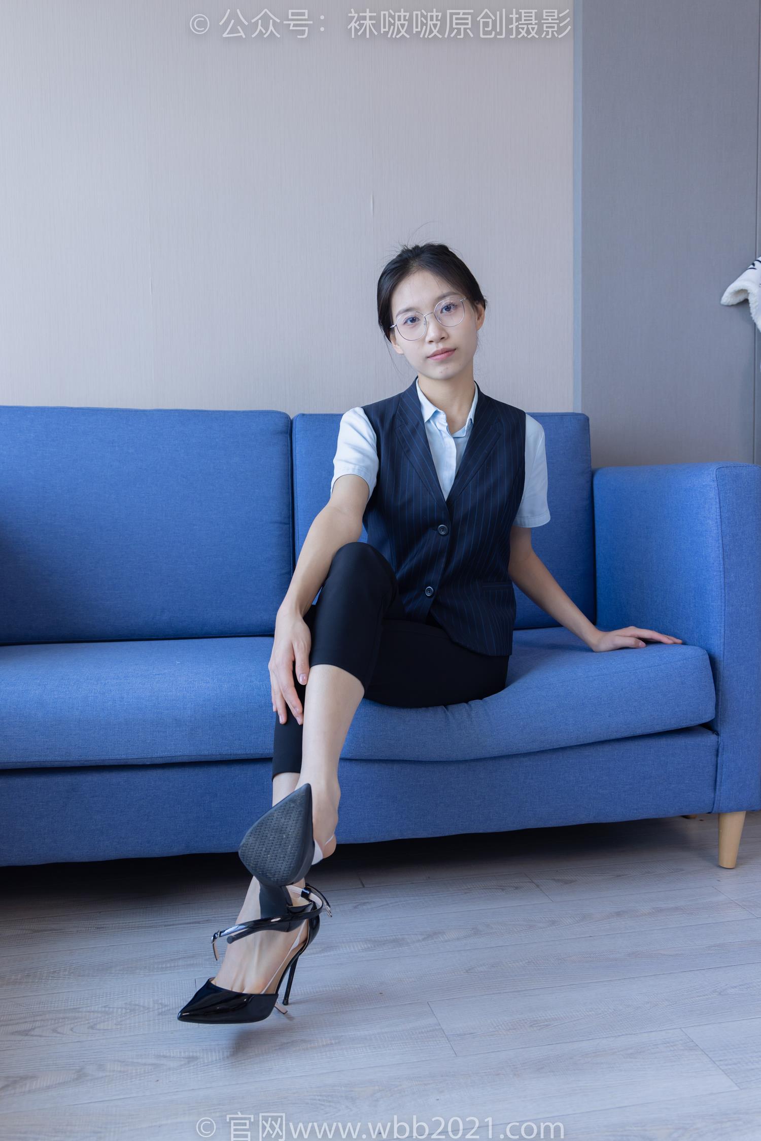 图片[45]-[BoBoSocks袜啵啵]NO.413 芝士-高跟鞋、白色吊带船袜、银行制服[145P] – 速更版-美库