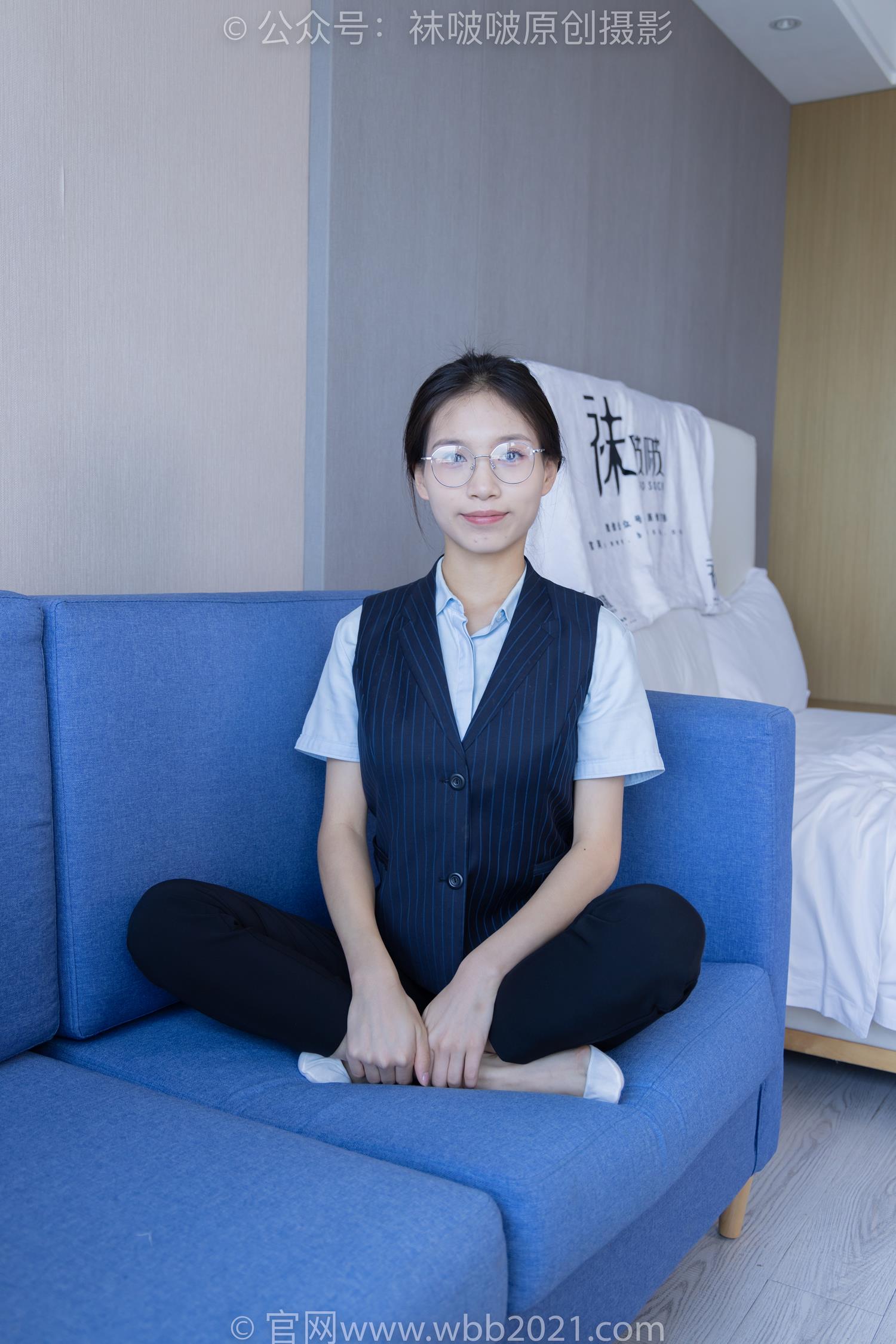 图片[48]-[BoBoSocks袜啵啵]NO.413 芝士-高跟鞋、白色吊带船袜、银行制服[145P] – 速更版-美库