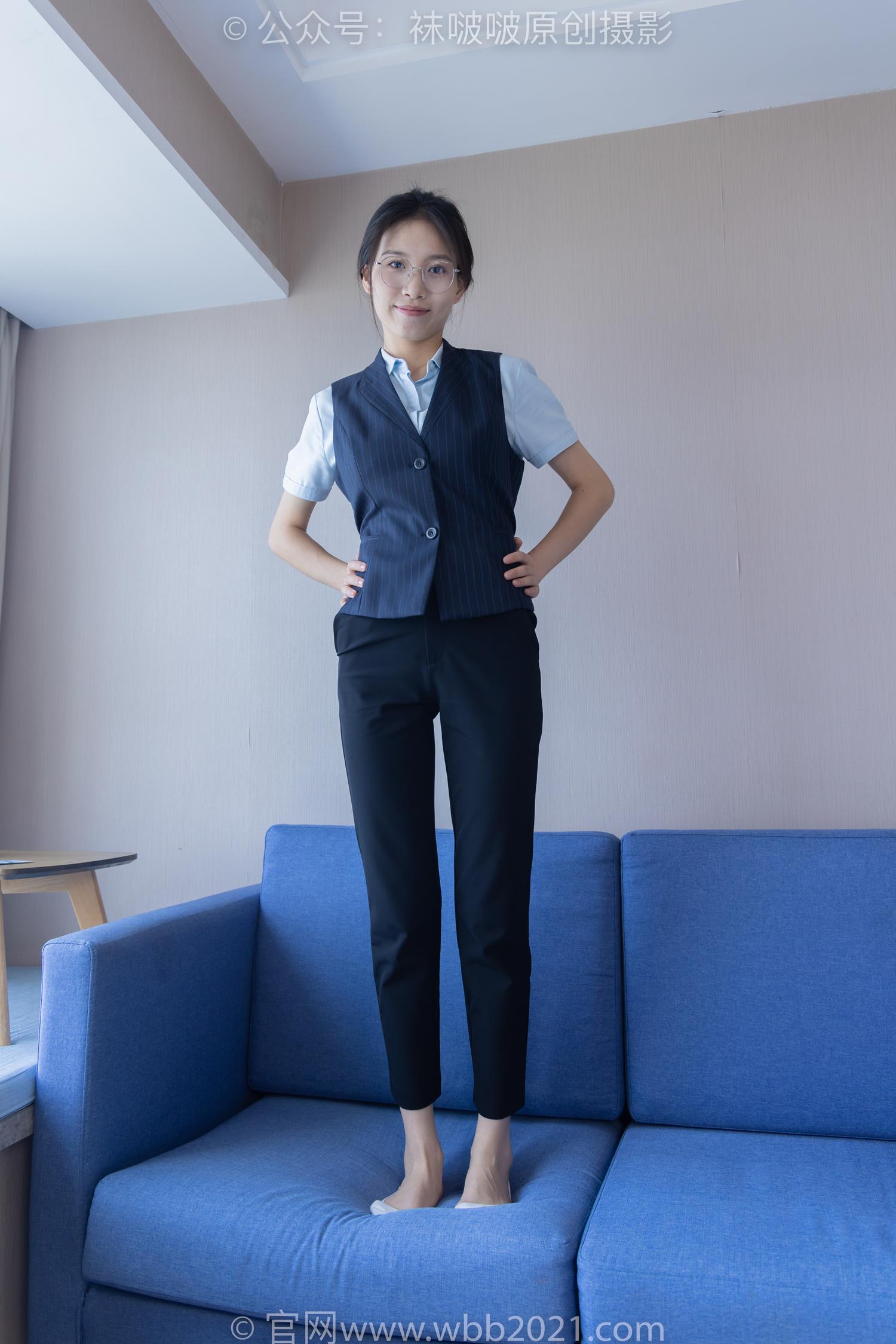 图片[64]-[BoBoSocks袜啵啵]NO.413 芝士-高跟鞋、白色吊带船袜、银行制服[145P] – 速更版-美库