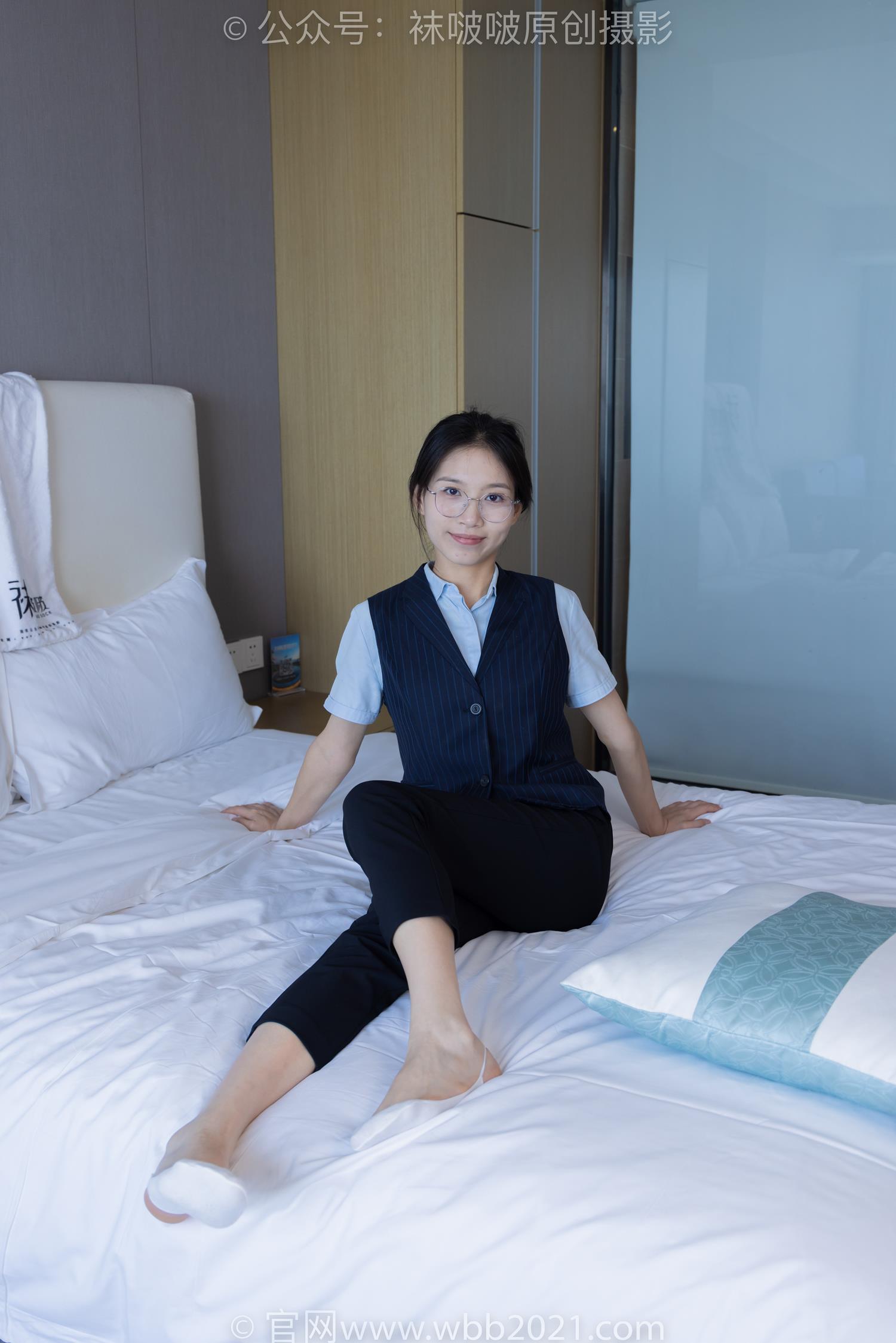 图片[107]-[BoBoSocks袜啵啵]NO.413 芝士-高跟鞋、白色吊带船袜、银行制服[145P] – 速更版-美库