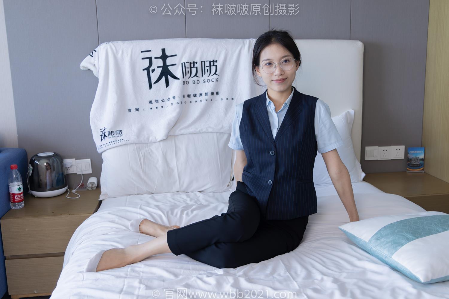 图片[131]-[BoBoSocks袜啵啵]NO.413 芝士-高跟鞋、白色吊带船袜、银行制服[145P] – 速更版-美库