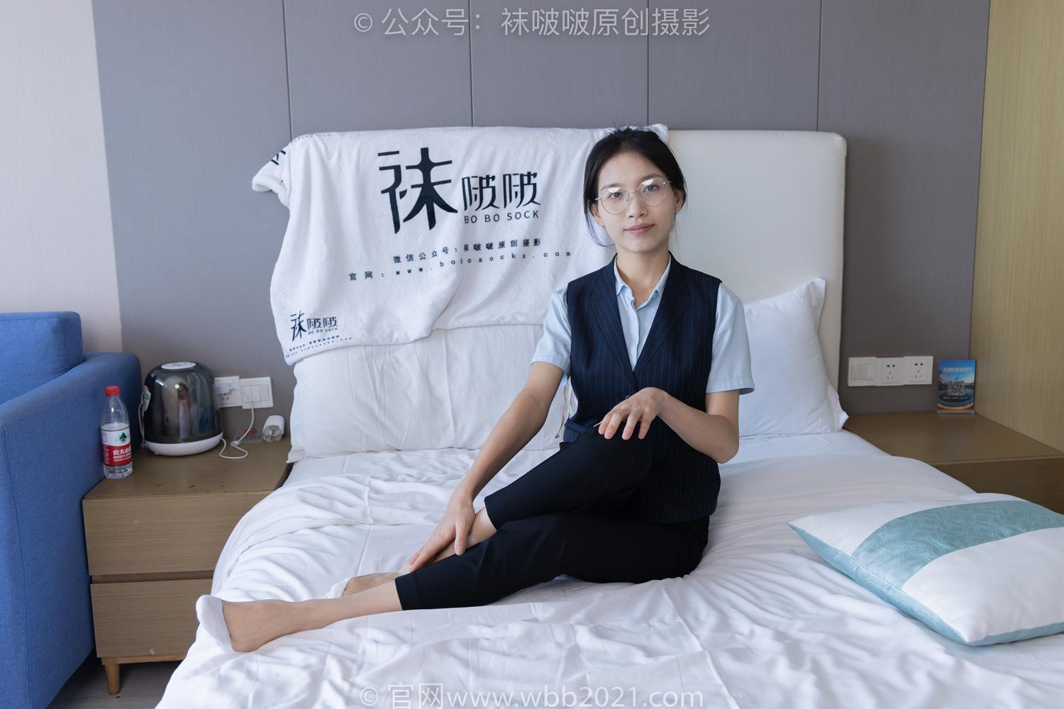 图片[132]-[BoBoSocks袜啵啵]NO.413 芝士-高跟鞋、白色吊带船袜、银行制服[145P] – 速更版-美库