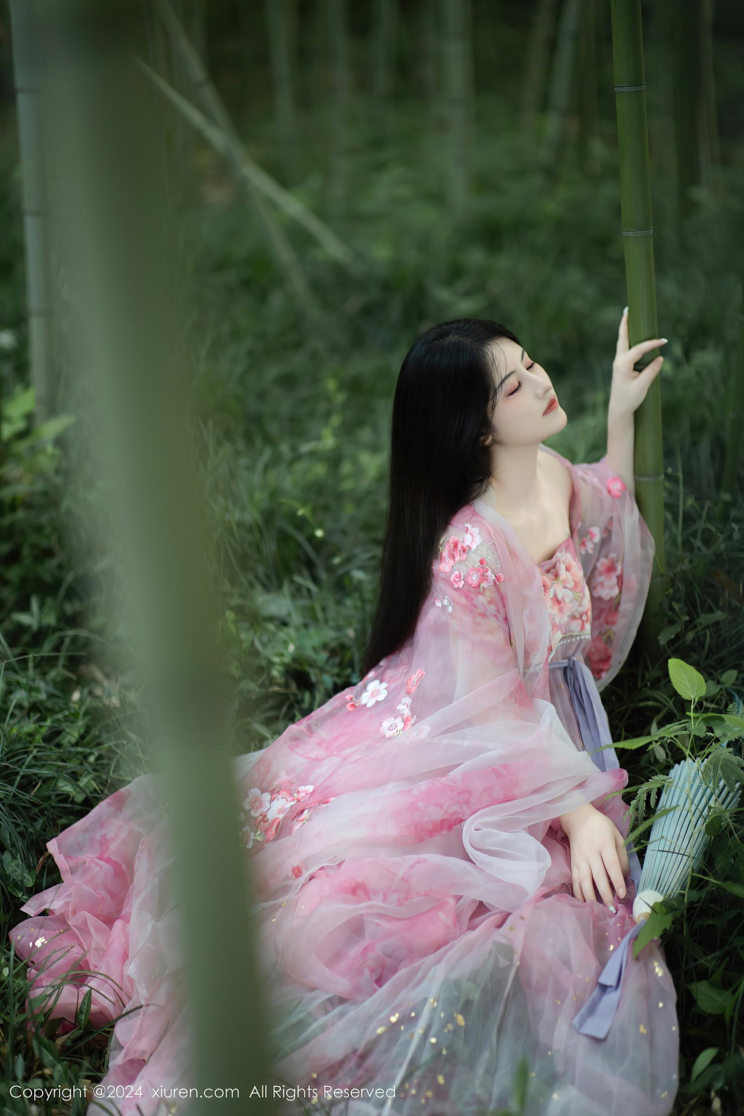 图片[18]-[Xiuren秀人网]2024.09.02 NO.9100 诗诗kiki 花花世界不必当真 [34+1P] – 速更版-美库