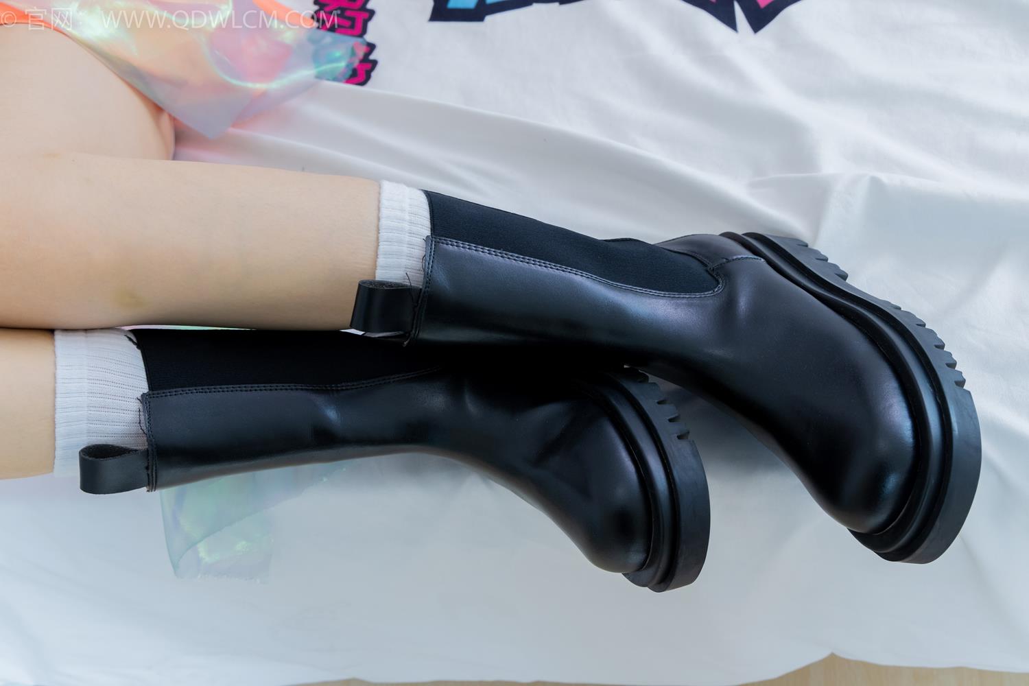 图片[18]-物恋传媒 NO.2050 菜菜-枫叶黄[150P] – 速更版-美库