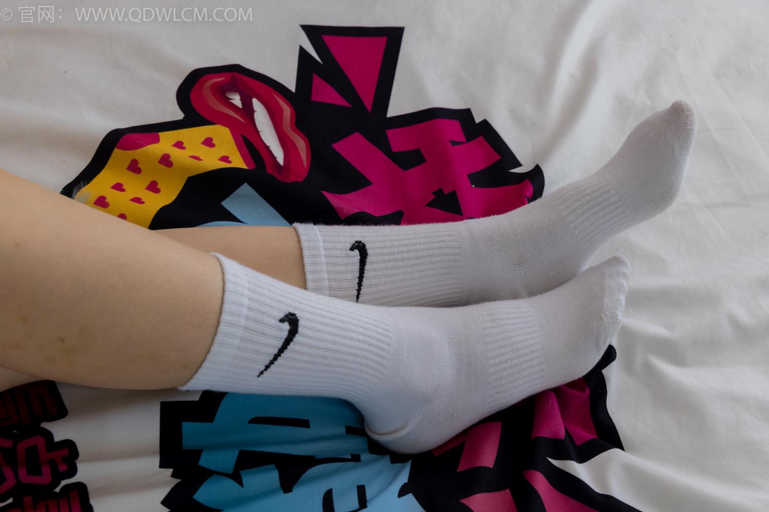 图片[95]-物恋传媒 NO.2050 菜菜-枫叶黄[150P] – 速更版-美库