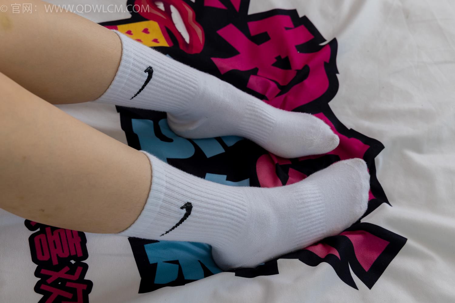 图片[96]-物恋传媒 NO.2050 菜菜-枫叶黄[150P] – 速更版-美库