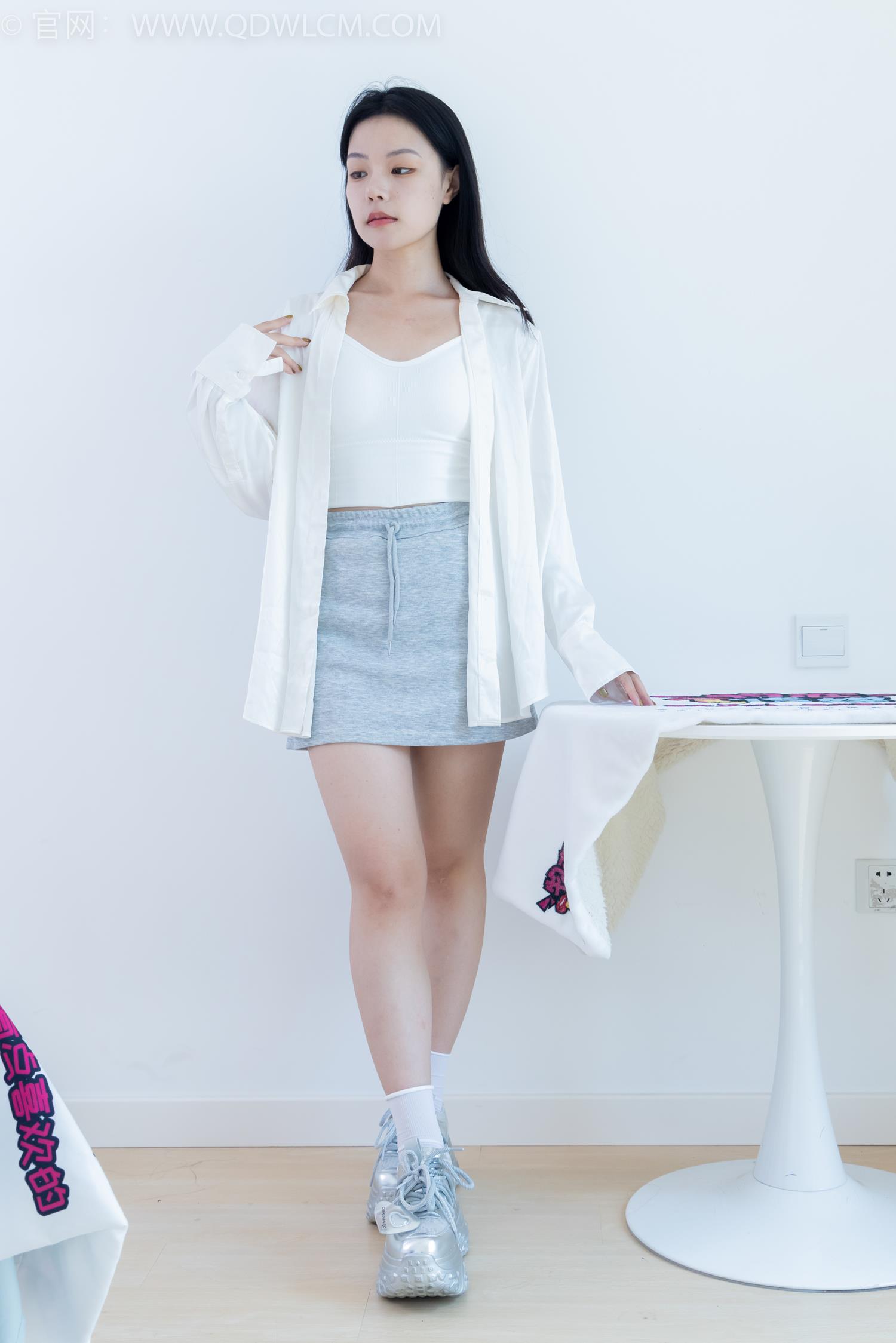 图片[151]-物恋传媒 NO.2051 舒舒-一地白雪[150P] – 速更版-美库