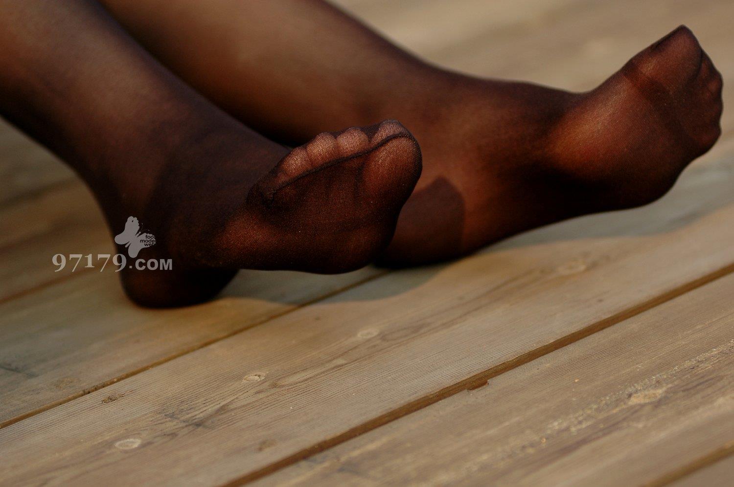 图片[14]-97179 NO.016-Skina 穿黑丝袜过程 [53P] – 速更版-美库