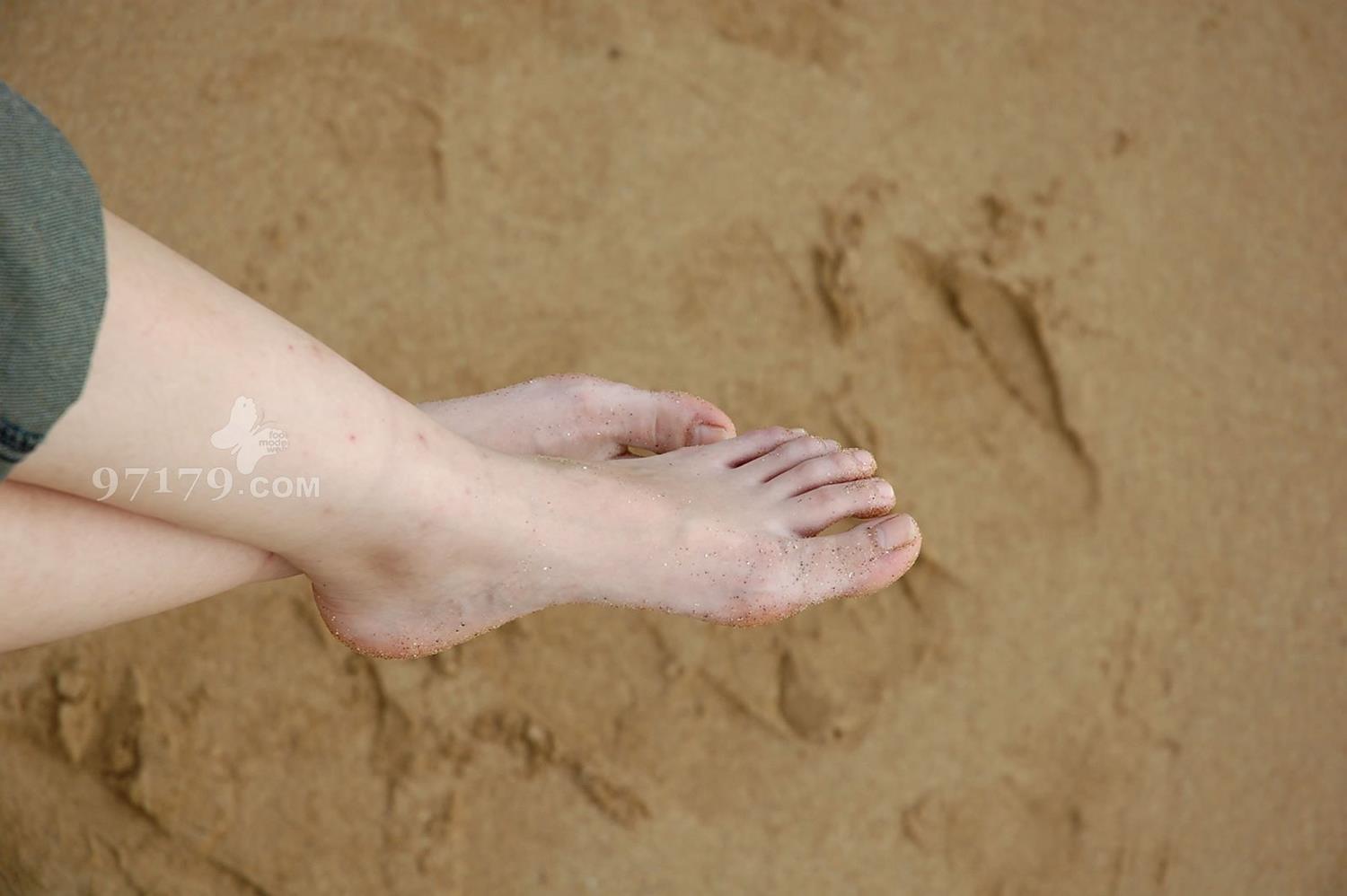 图片[52]-97179 NO.019-Skina 蓝天白云下SHOW美足 [55P] – 速更版-美库